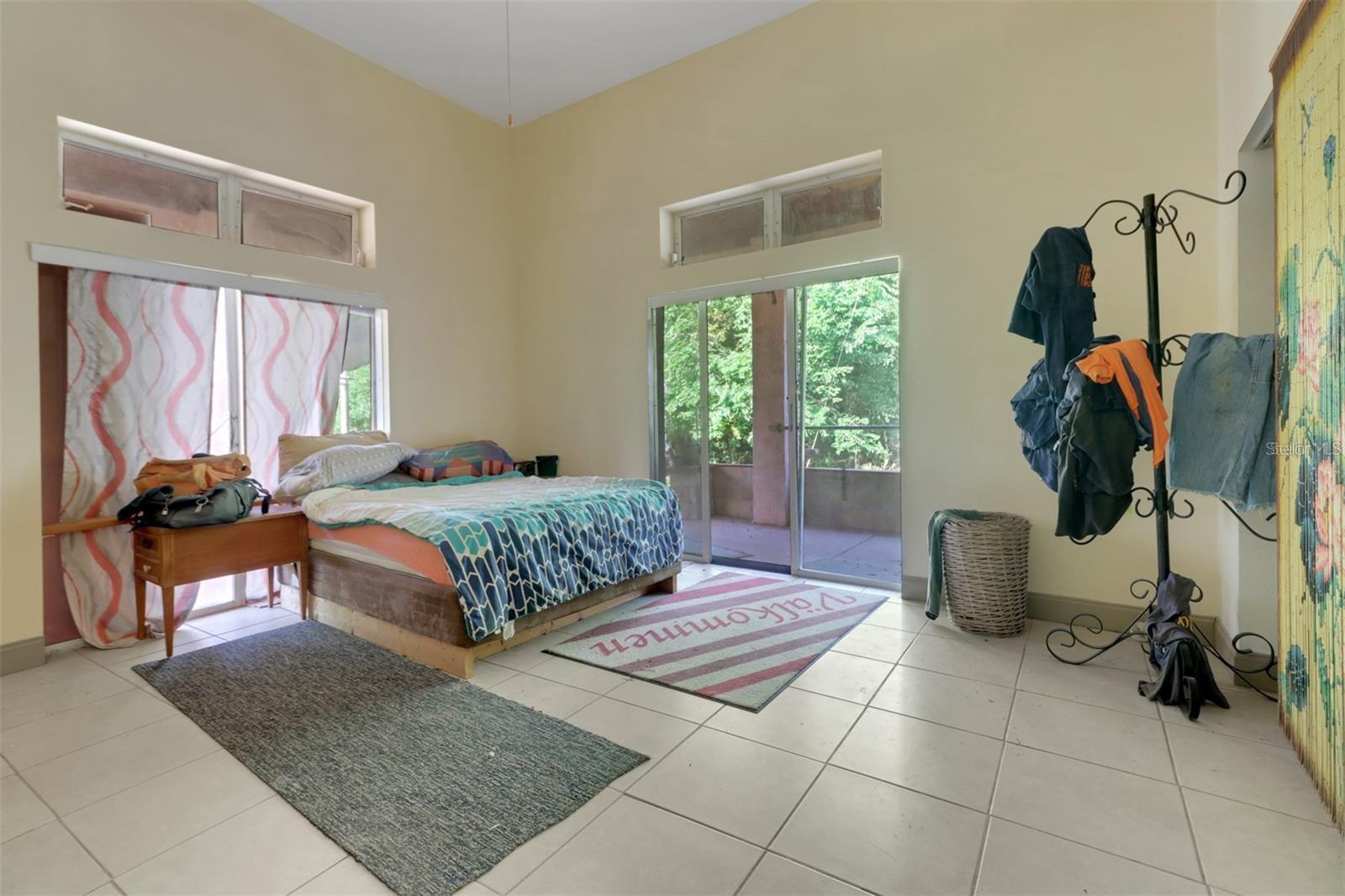 ACREAGE HEADER - Residential