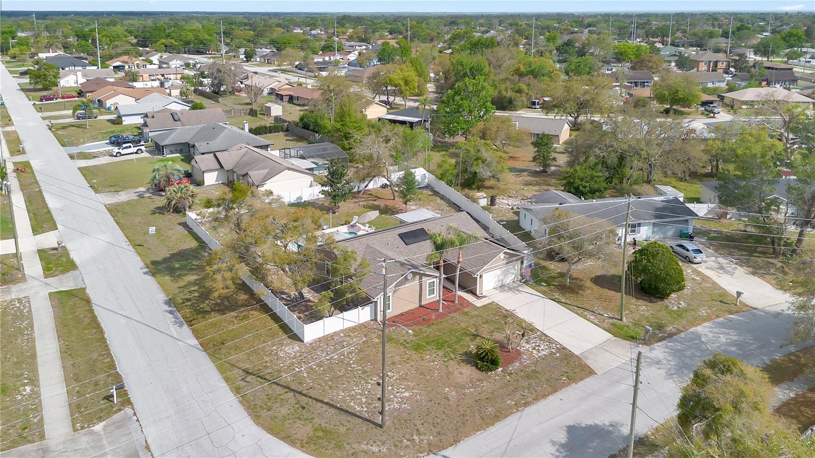 DELTONA LAKES UNIT 05 - Residential