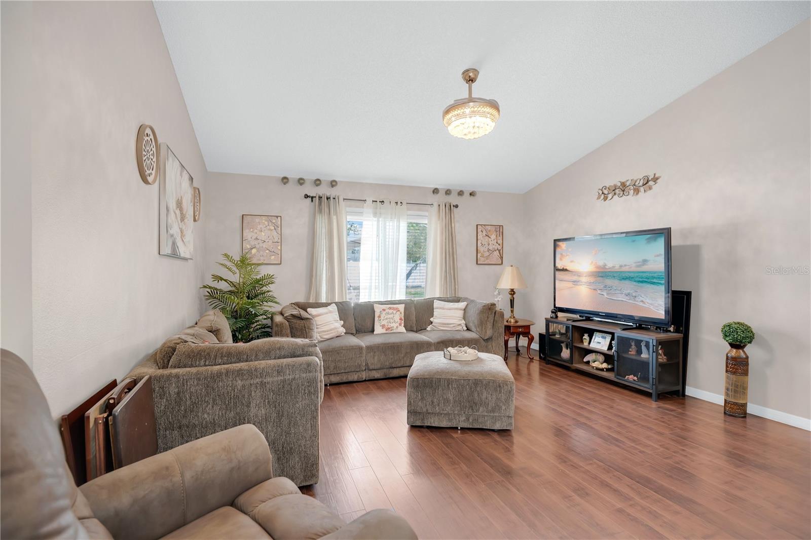 DELTONA LAKES UNIT 05 - Residential