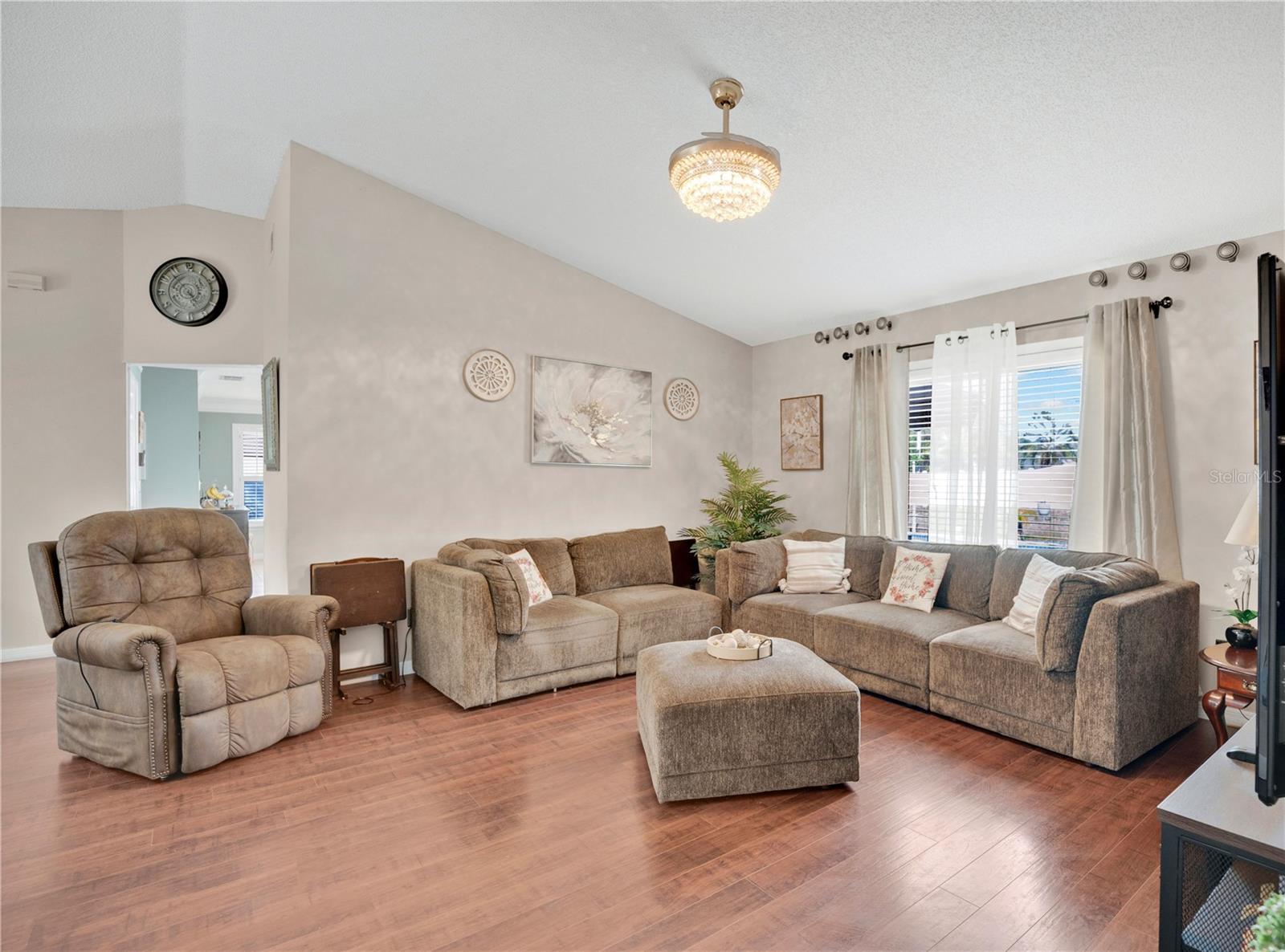 DELTONA LAKES UNIT 05 - Residential