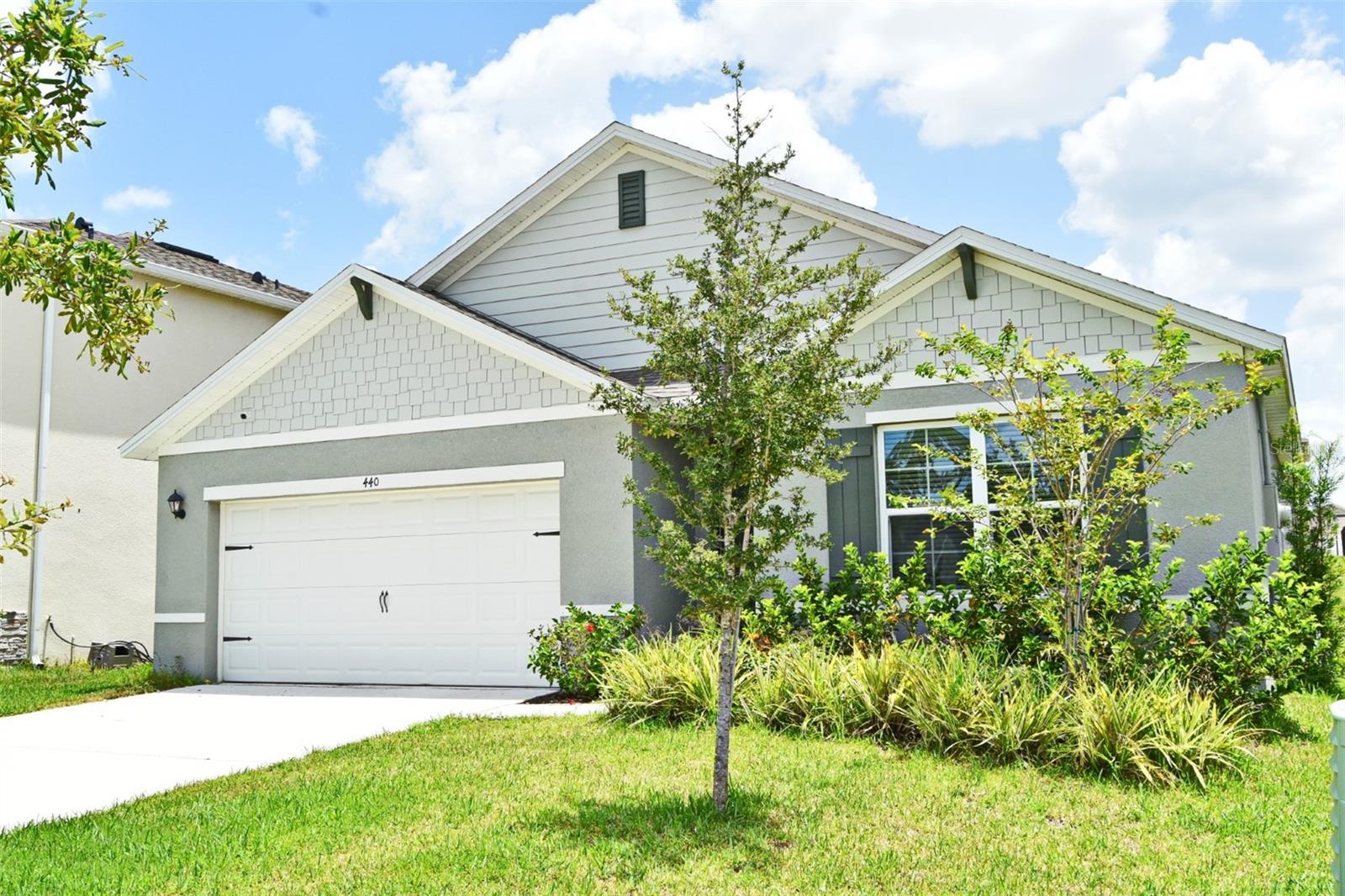 440 BARONESS WAY