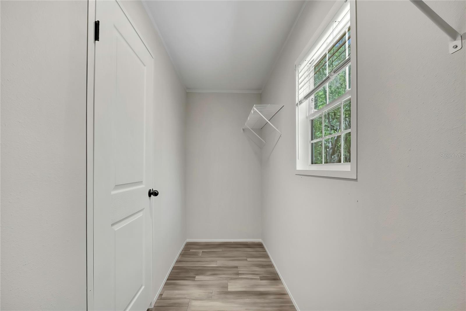APACHE SHORES UNIT 04 - Residential