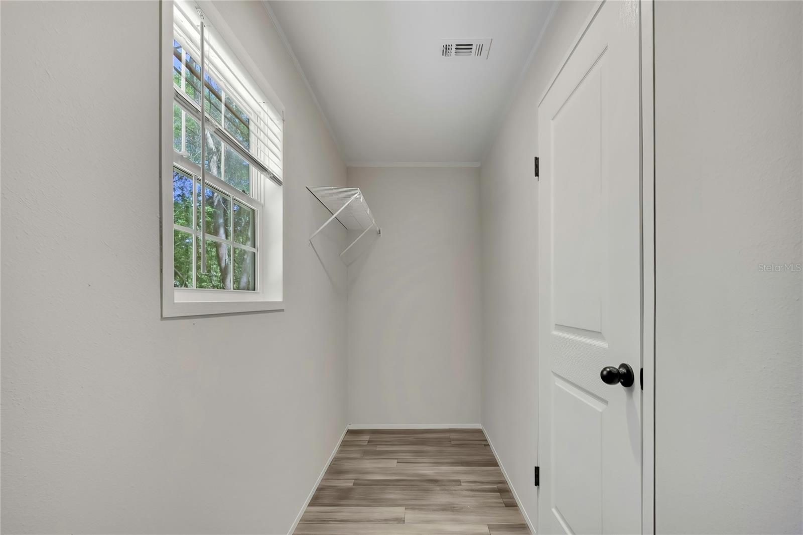 APACHE SHORES UNIT 04 - Residential