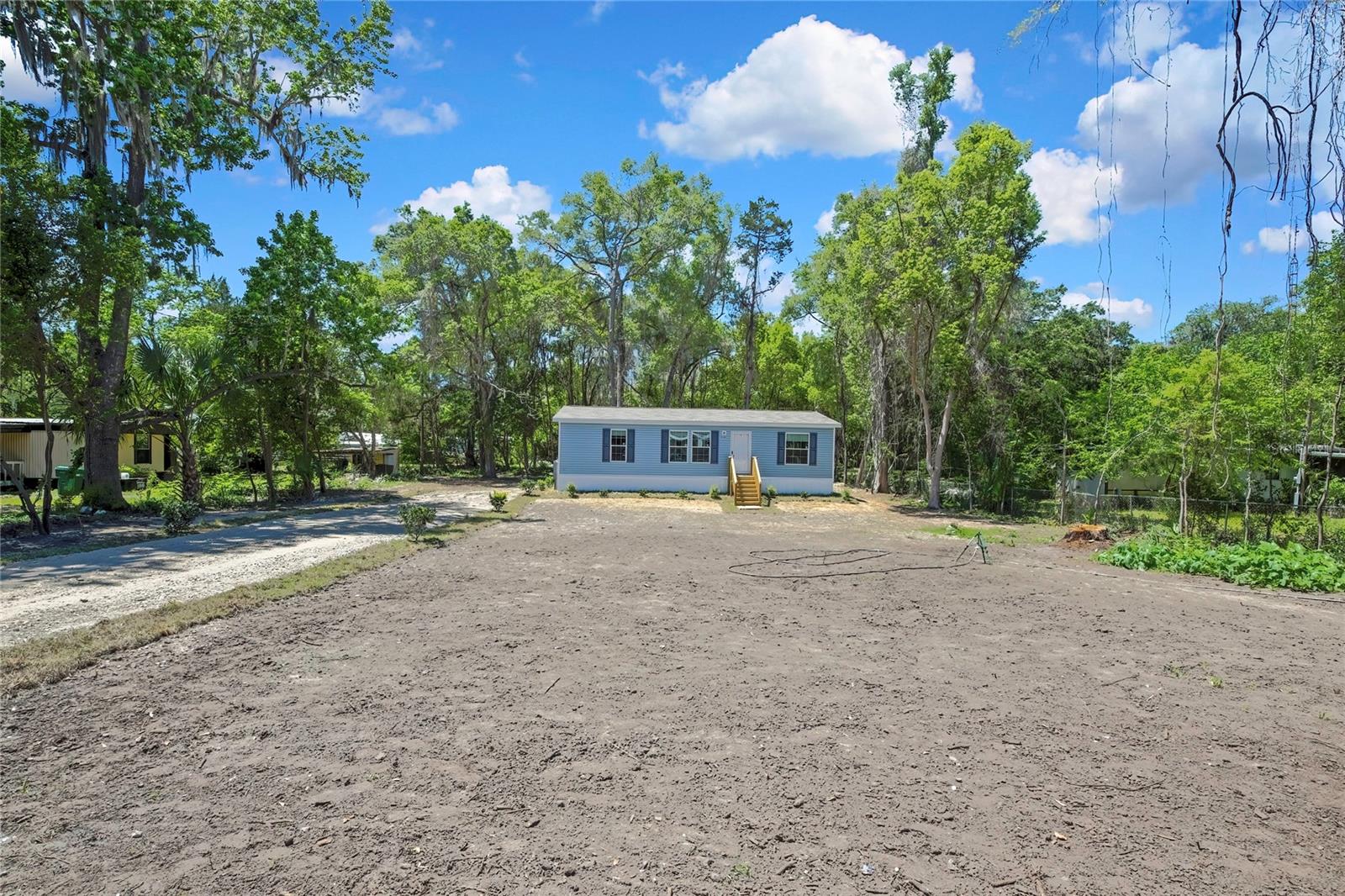 APACHE SHORES UNIT 04 - Residential
