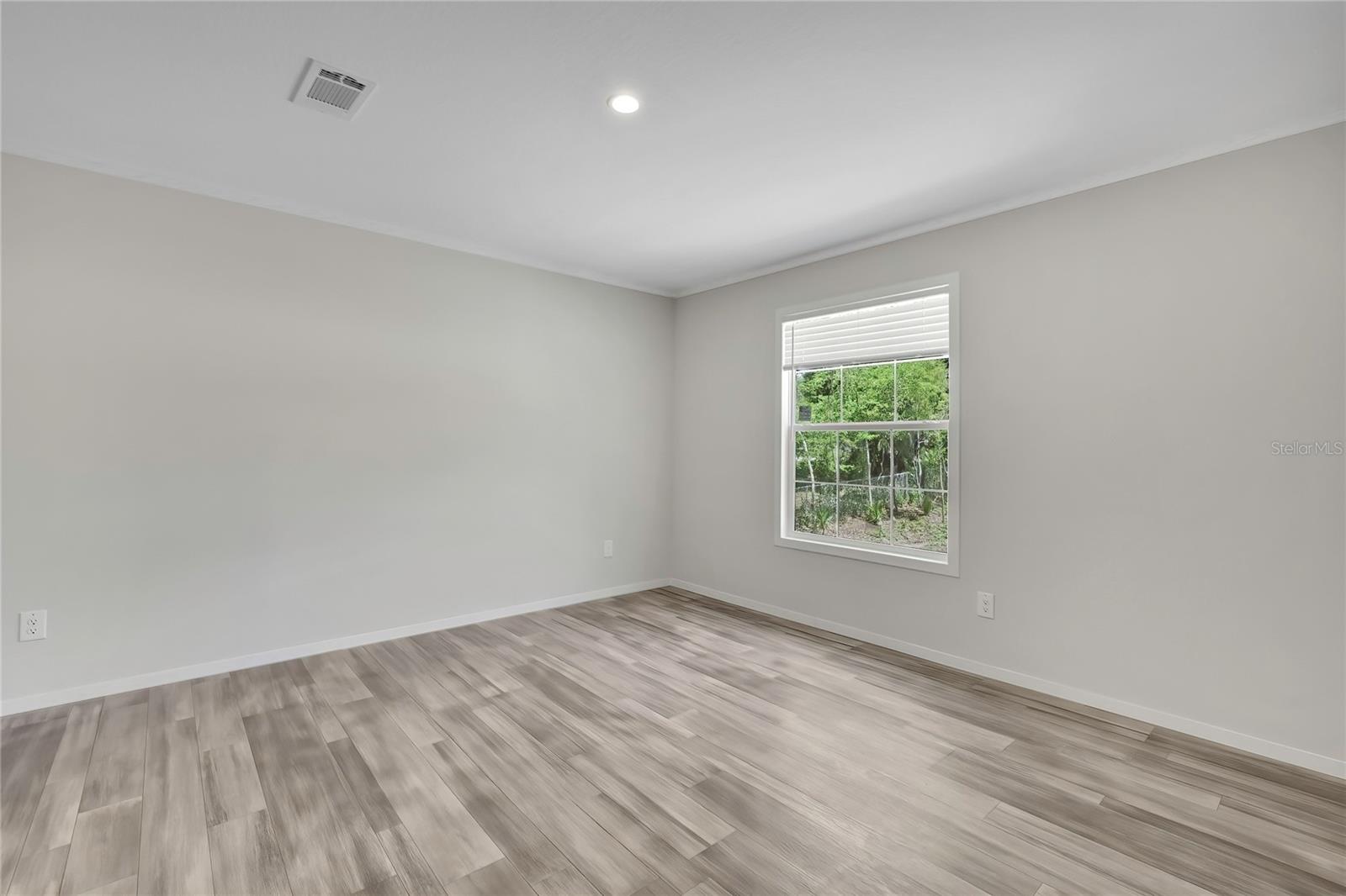 APACHE SHORES UNIT 04 - Residential
