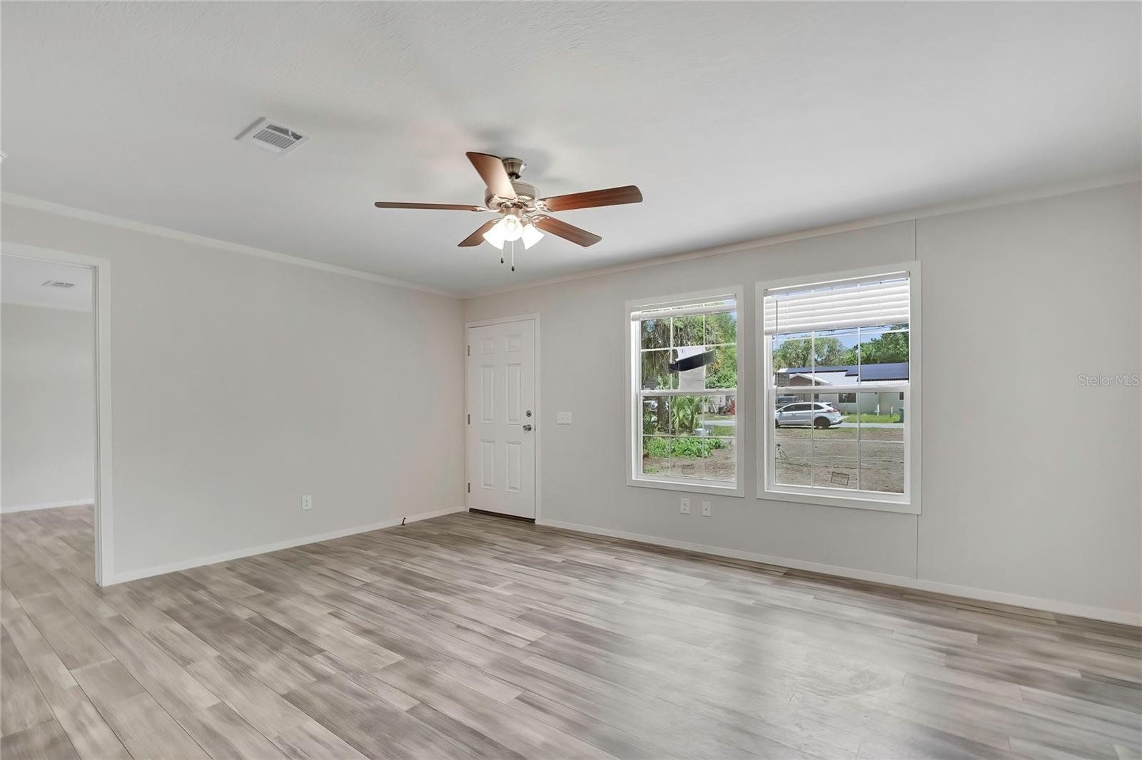 APACHE SHORES UNIT 04 - Residential