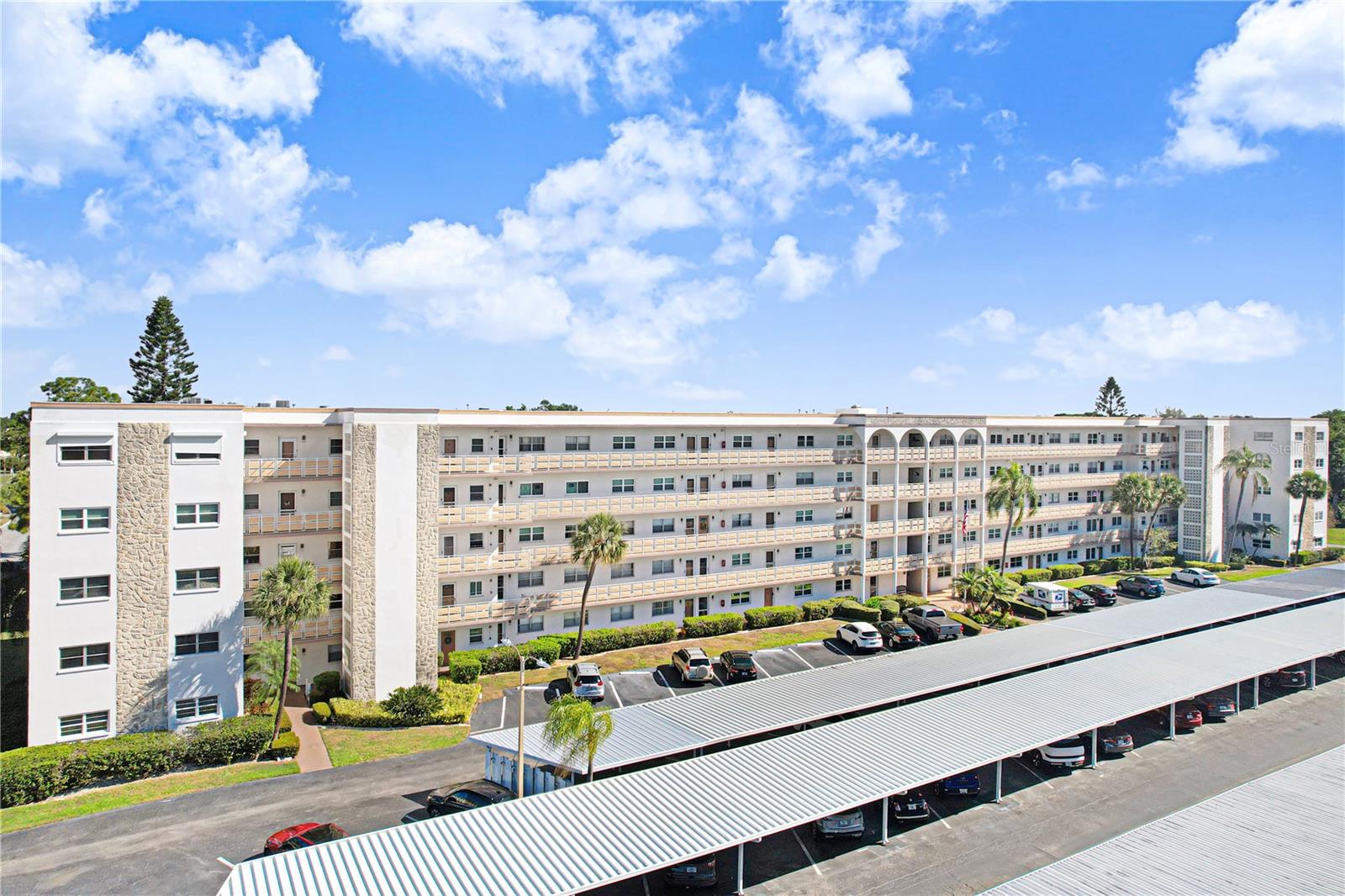 FIVE TOWNS OF ST PETE - Residential