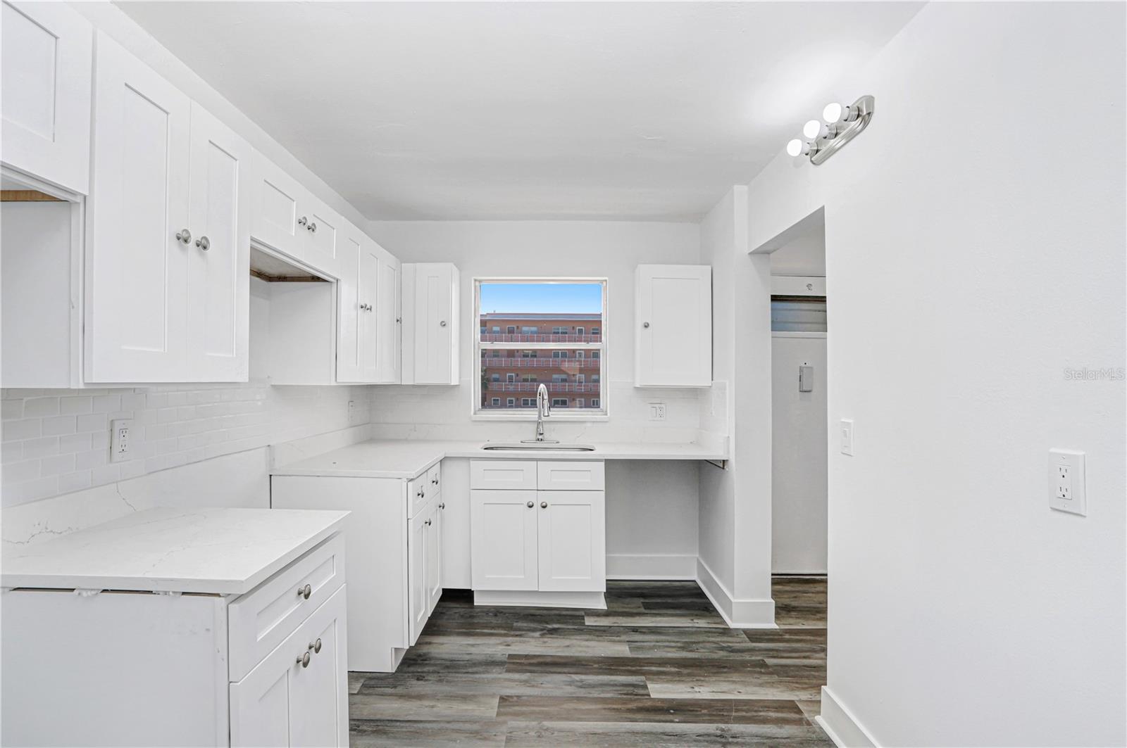 FIVE TOWNS OF ST PETE - Residential