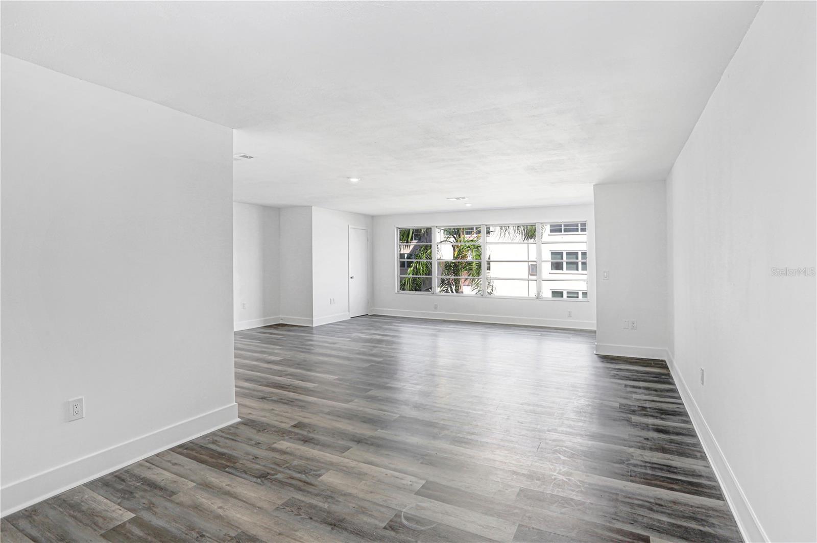 FIVE TOWNS OF ST PETE - Residential