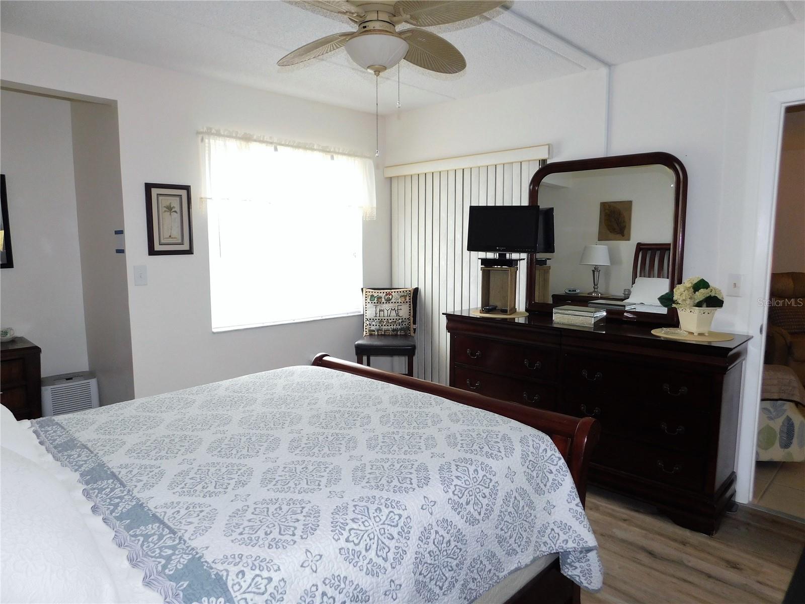 MEADOWS CONDO AT EAST LAKE WOODLANDS - Residential Lease