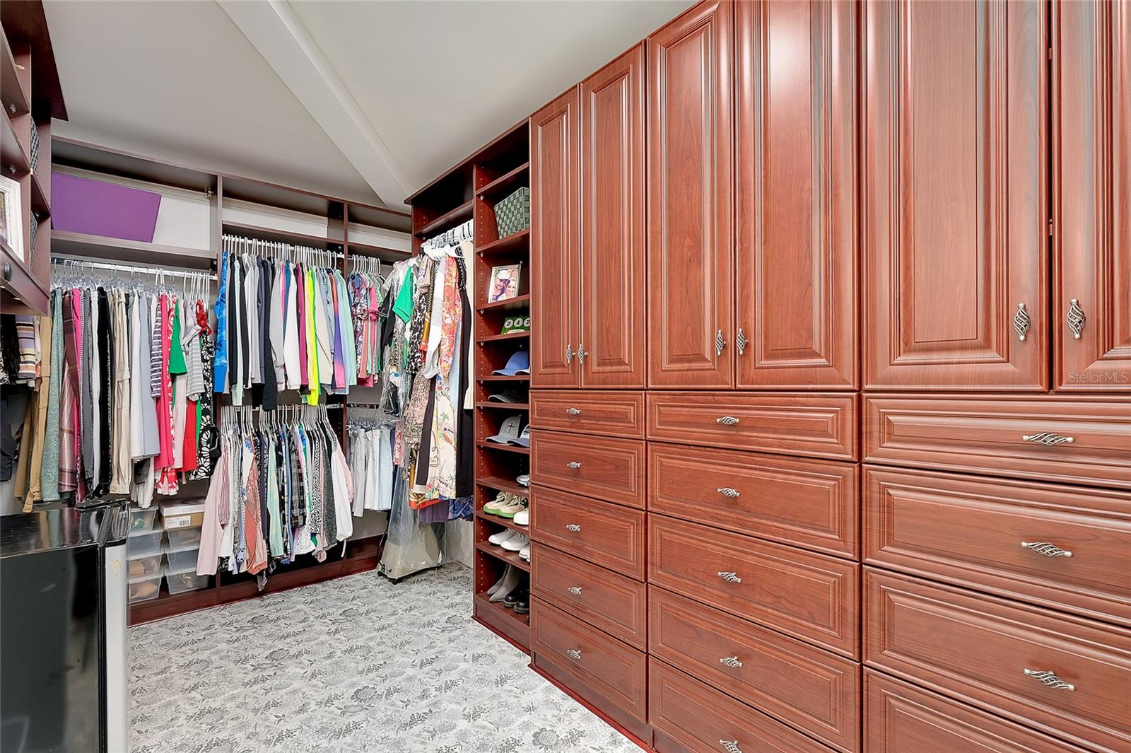 ENGLEWOOD GARDENS - Residential