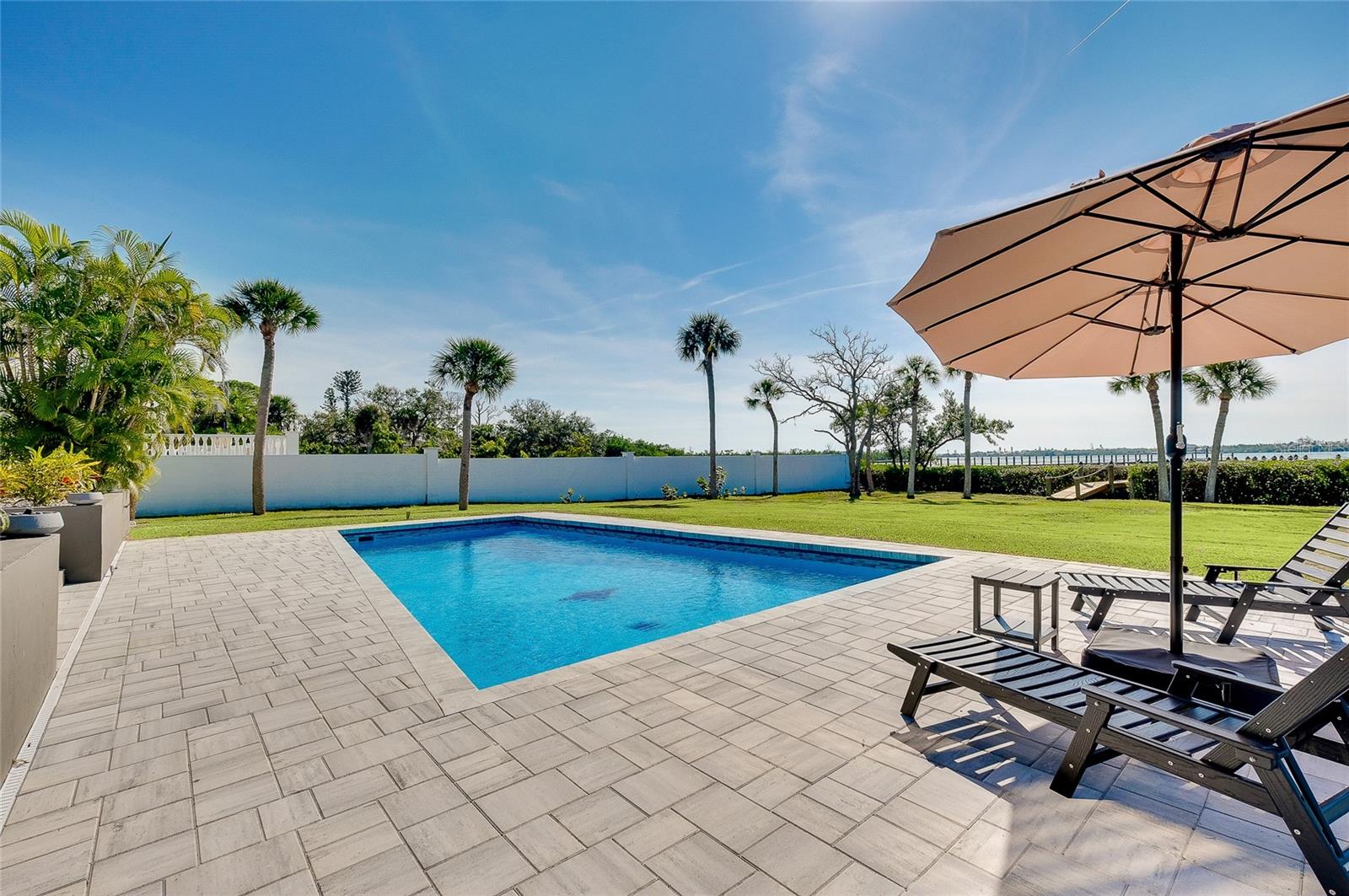 ENGLEWOOD GARDENS - Residential