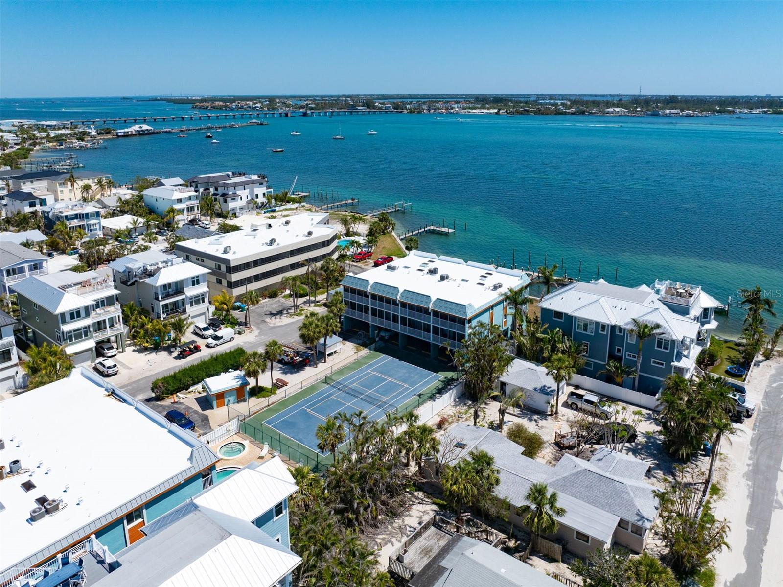 PELICAN COVE RESORT PH II - Residential