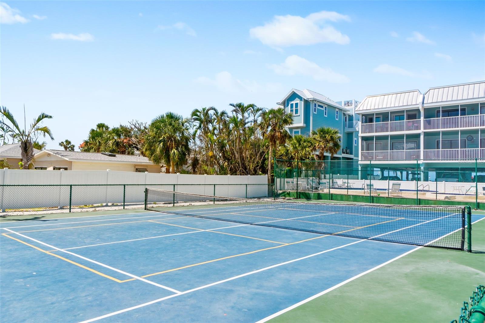 PELICAN COVE RESORT PH II - Residential