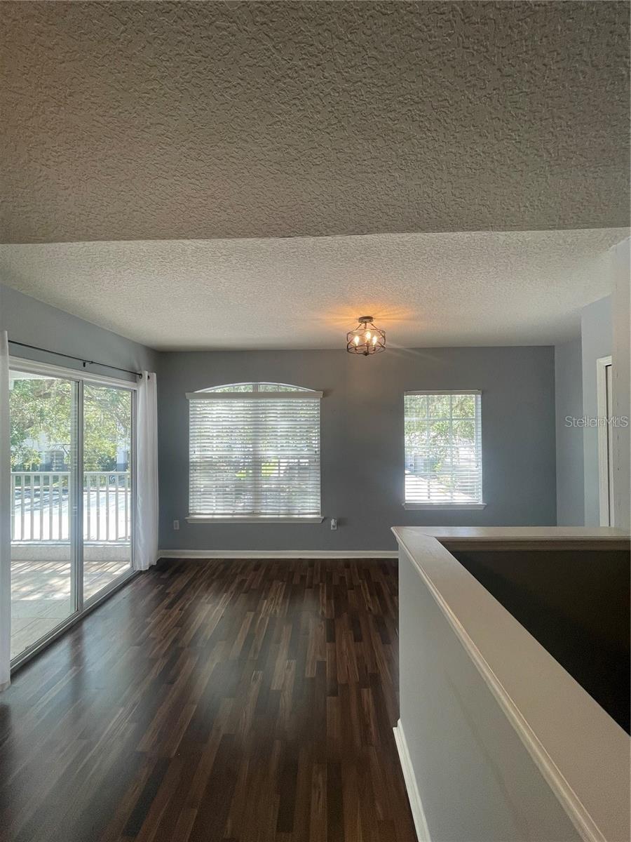 SUNSET LAKE - Residential Lease