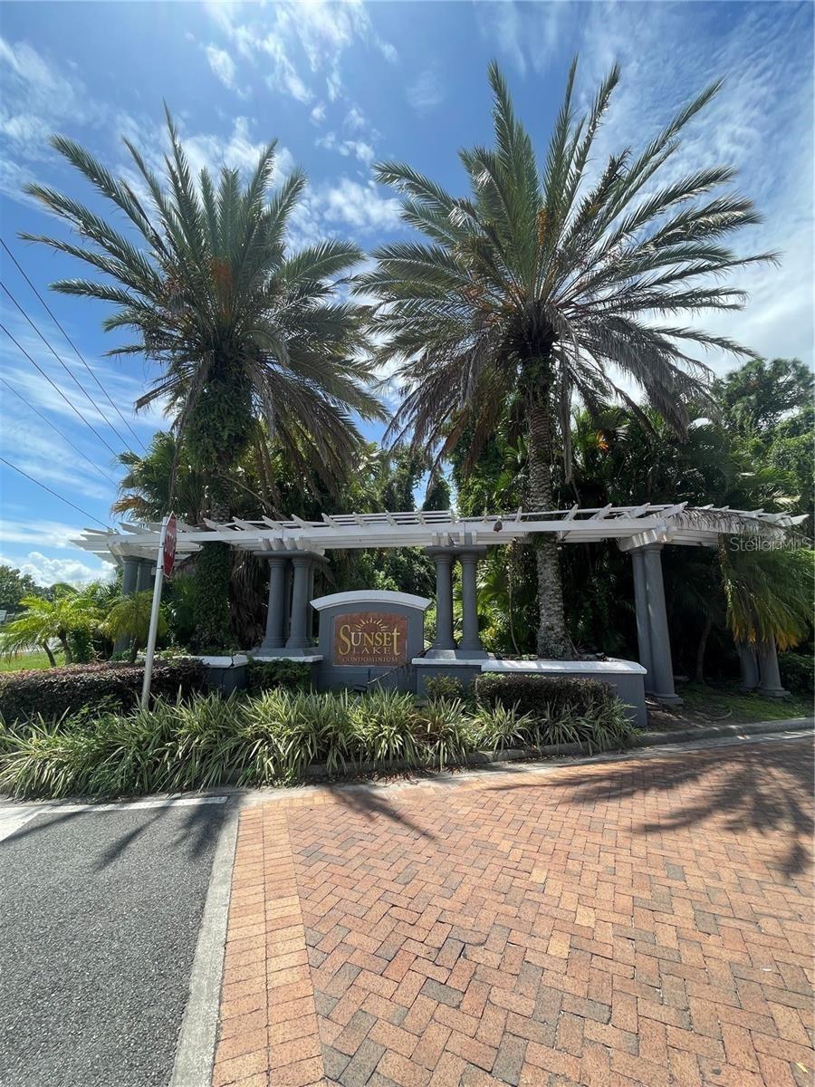 SUNSET LAKE - Residential Lease