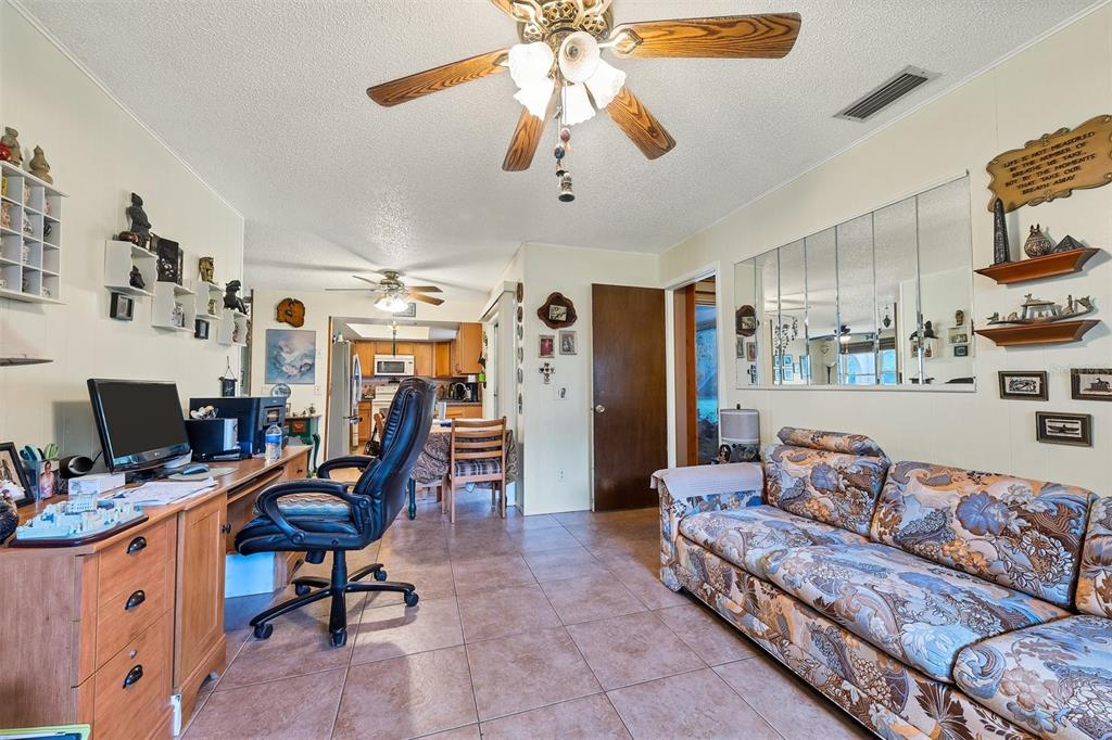 WATERLINE RD - Residential