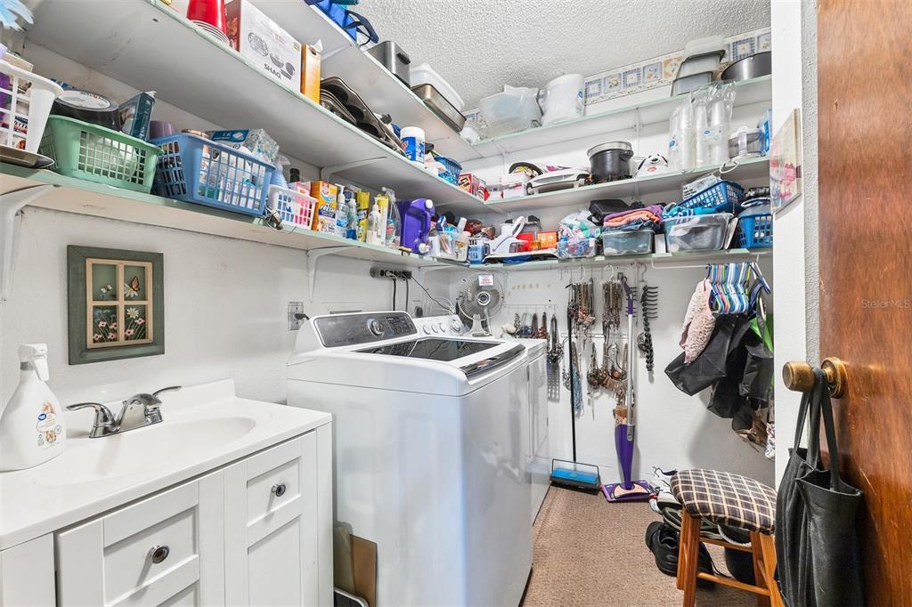 WATERLINE RD - Residential