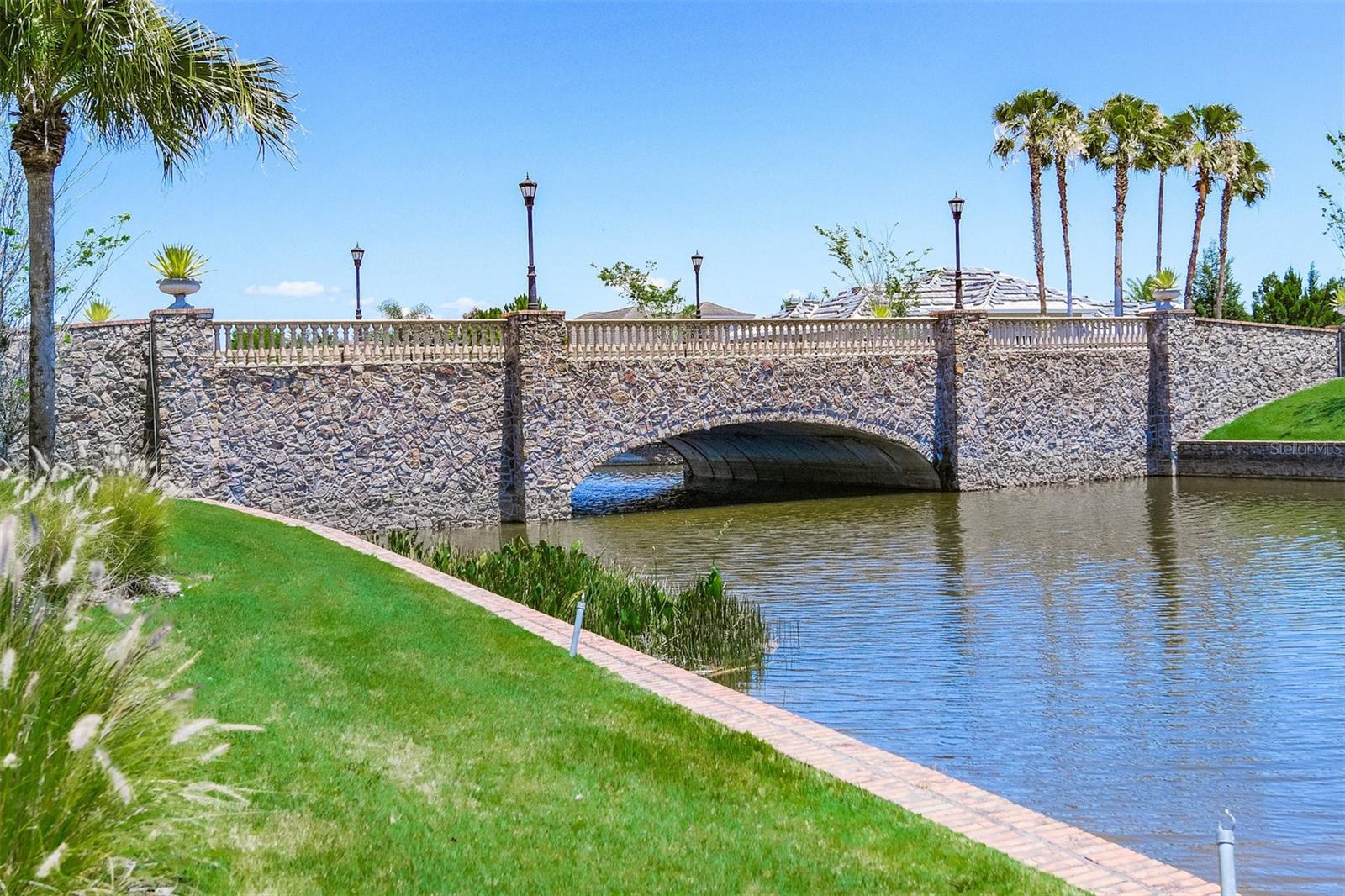 LAKE CLUB PH II UNIT 1-B - Residential