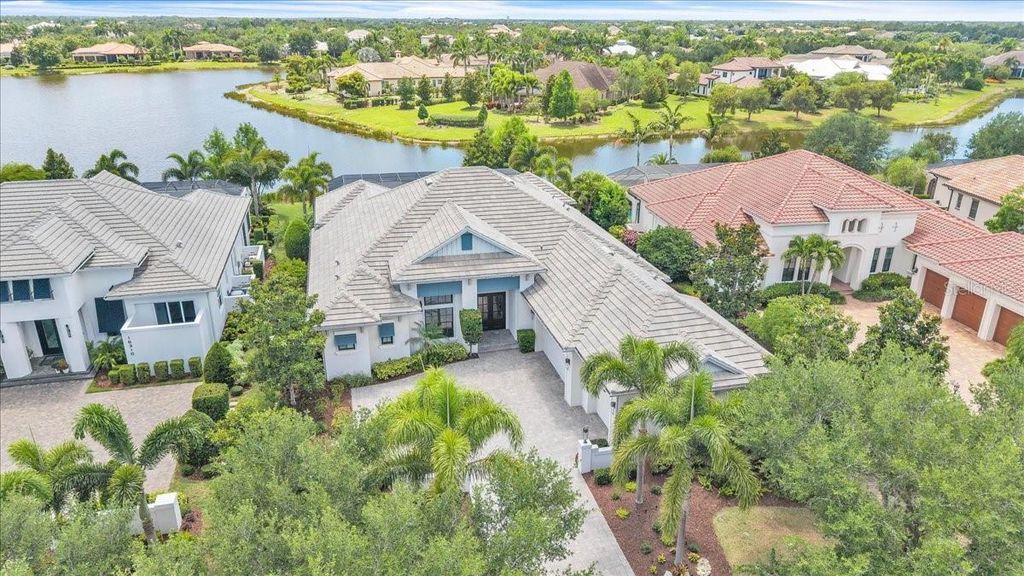 Photo of 16306 Daysailor Trail, Lakewood Ranch, FL 34202 (MLS # A4692890)