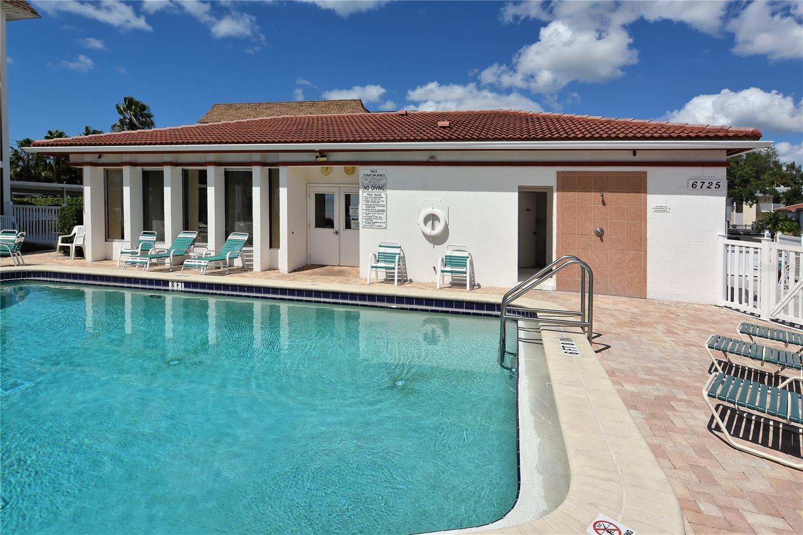 VISTA HERMOSA - Residential Lease