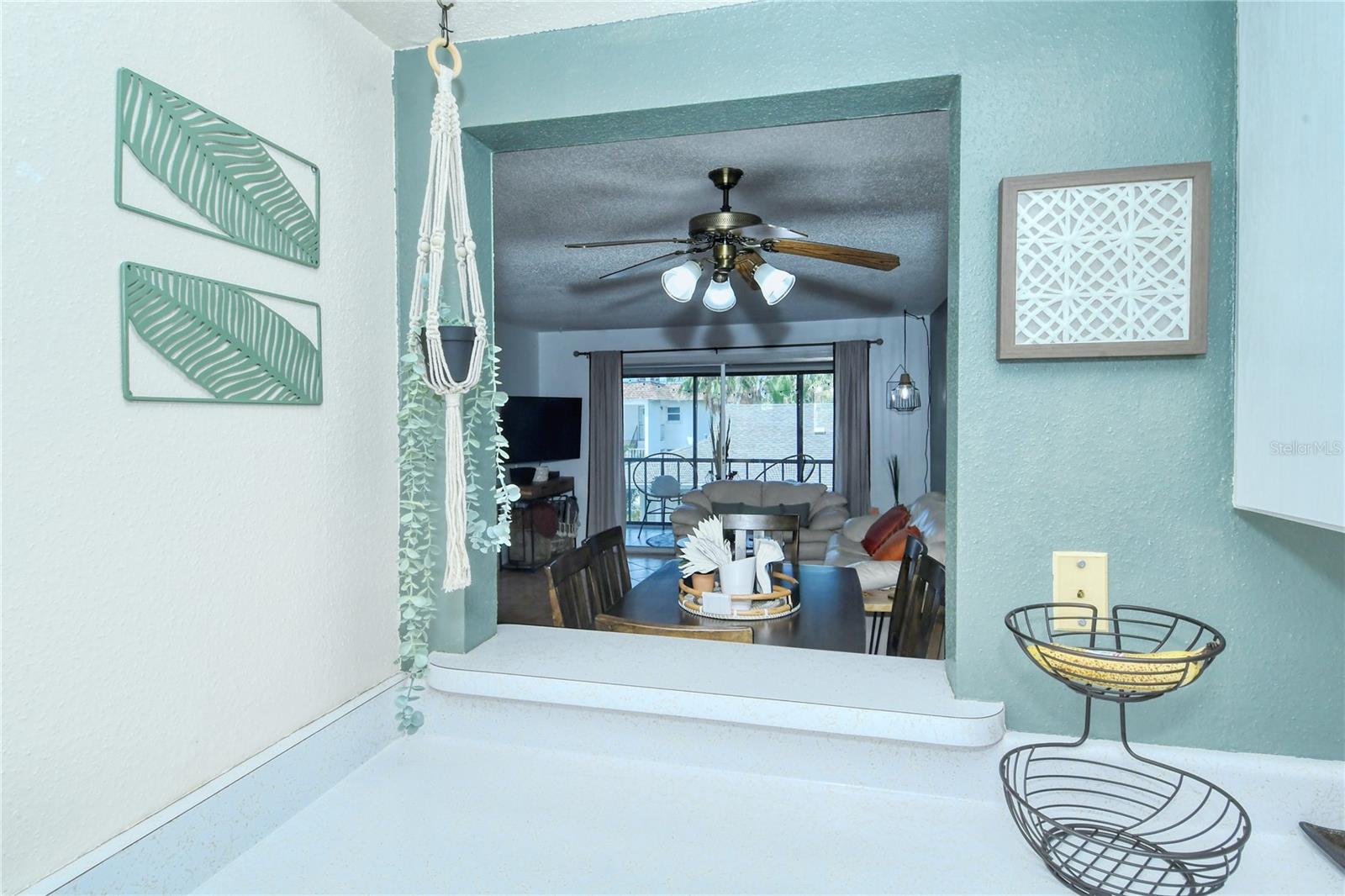 VISTA HERMOSA - Residential Lease