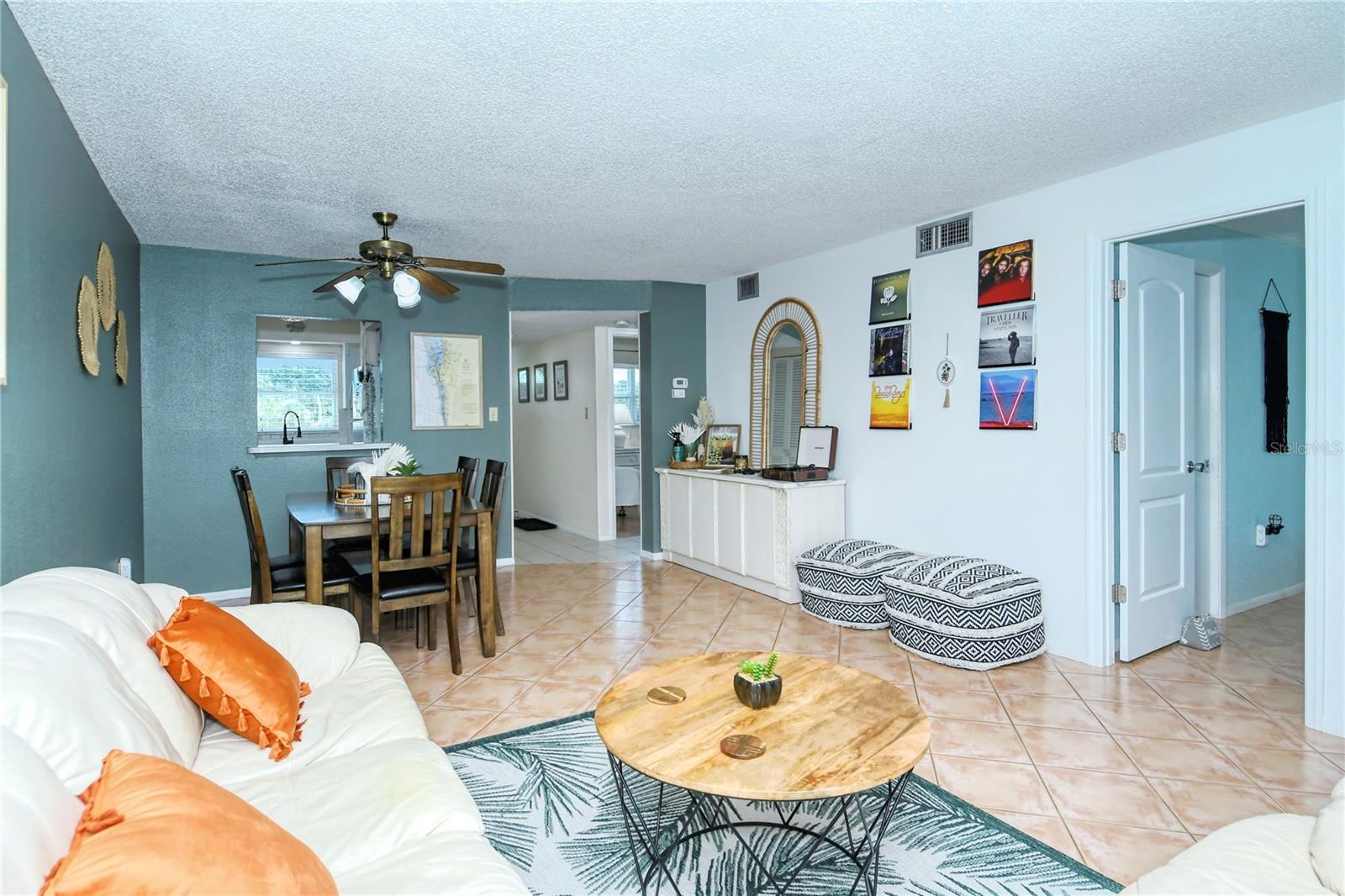 VISTA HERMOSA - Residential Lease