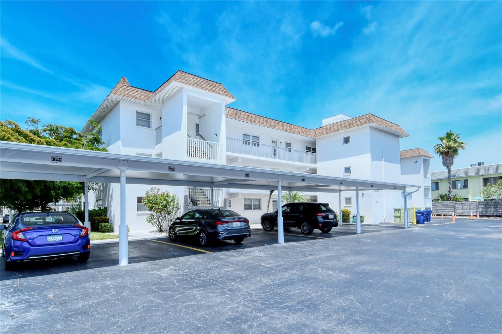 VISTA HERMOSA - Residential Lease