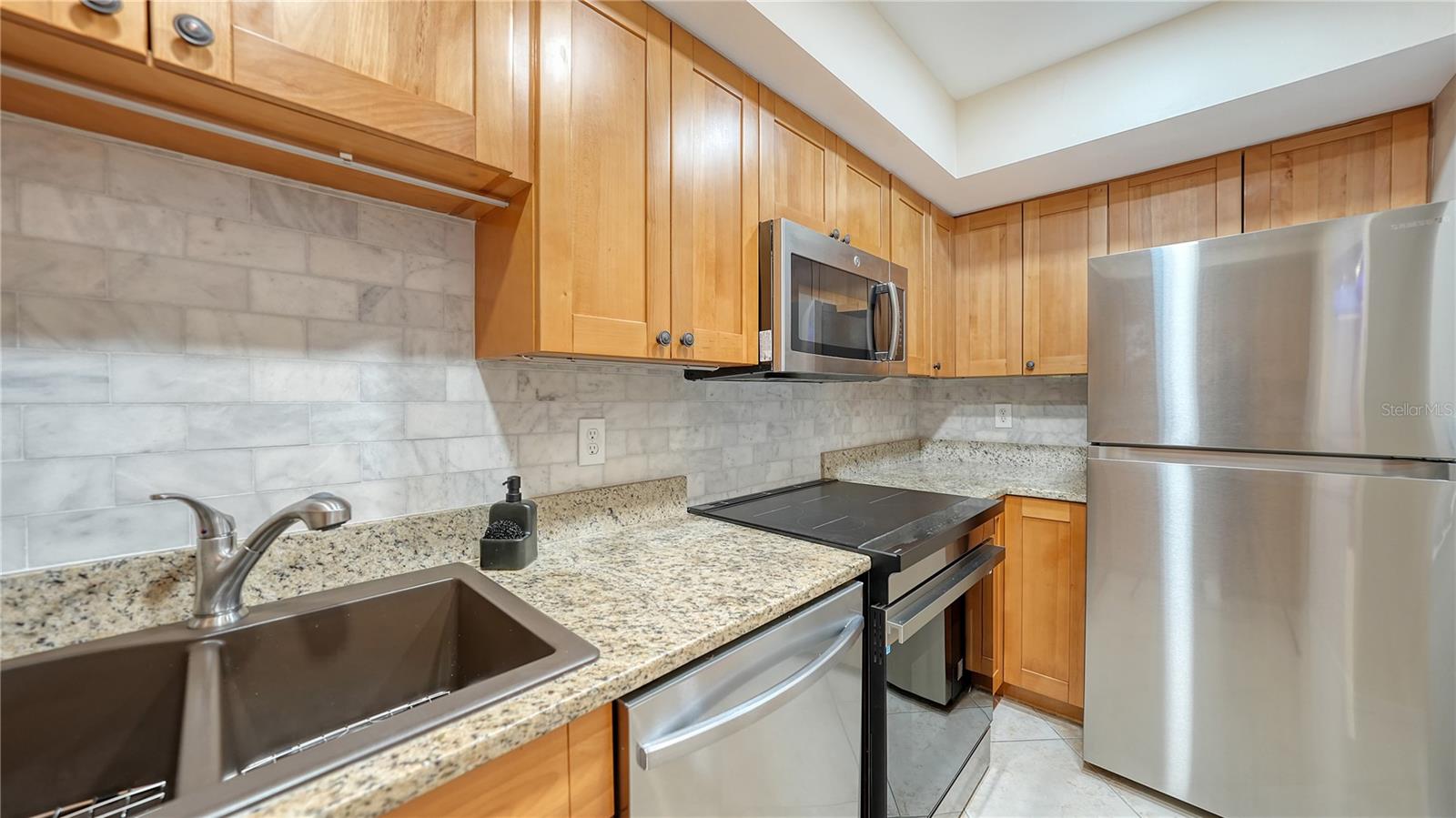 MENTONE COURT - Residential