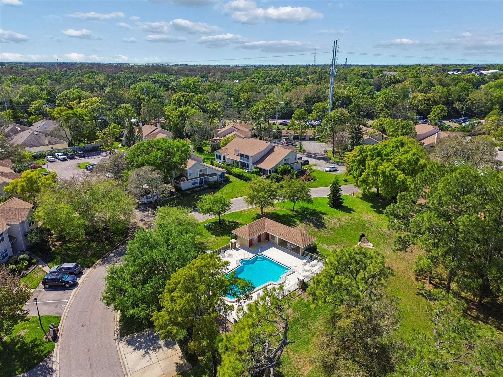 COURTYARDS 1 AT GLENEAGLES - Residential