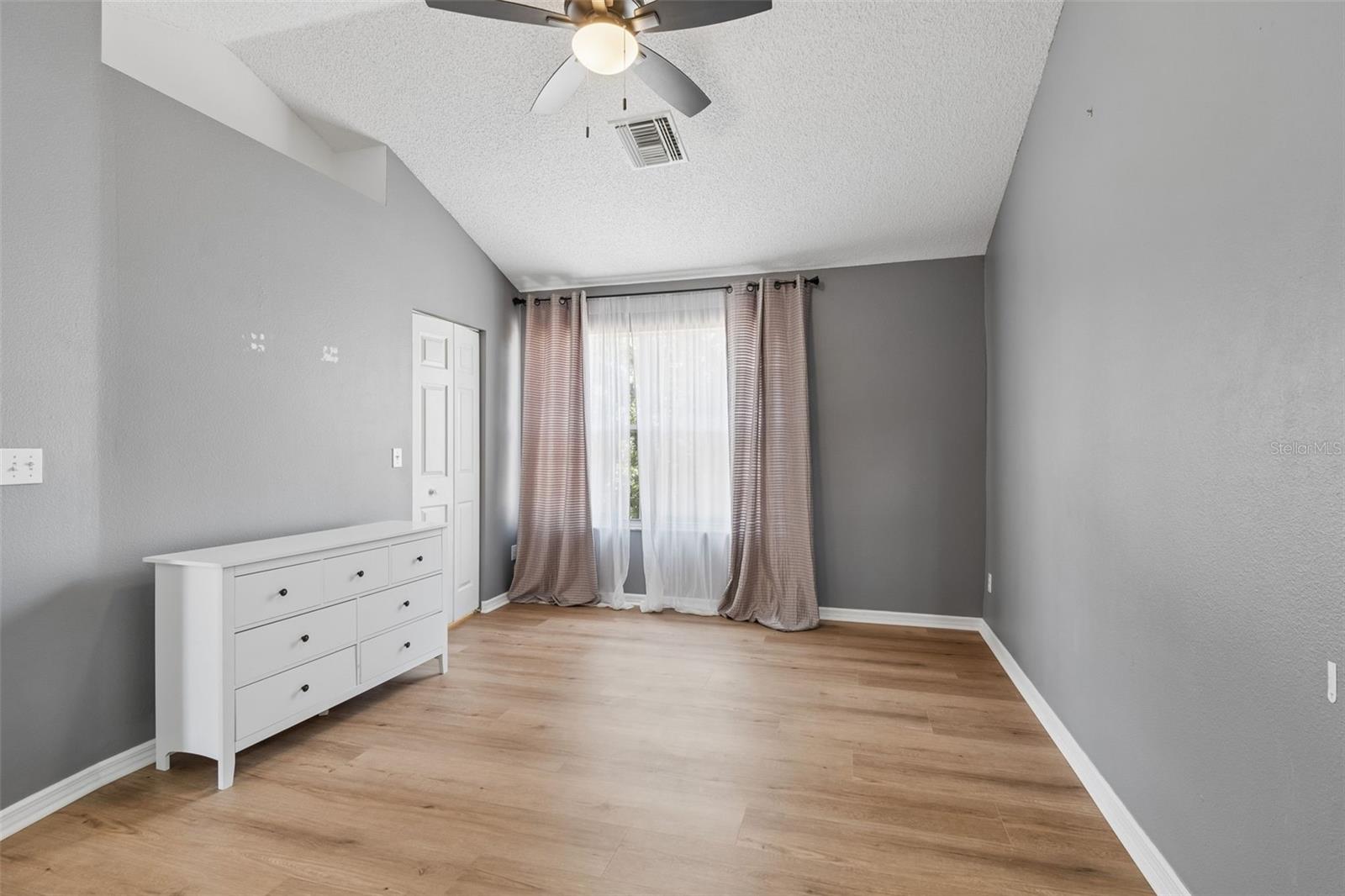 COURTYARDS 1 AT GLENEAGLES - Residential