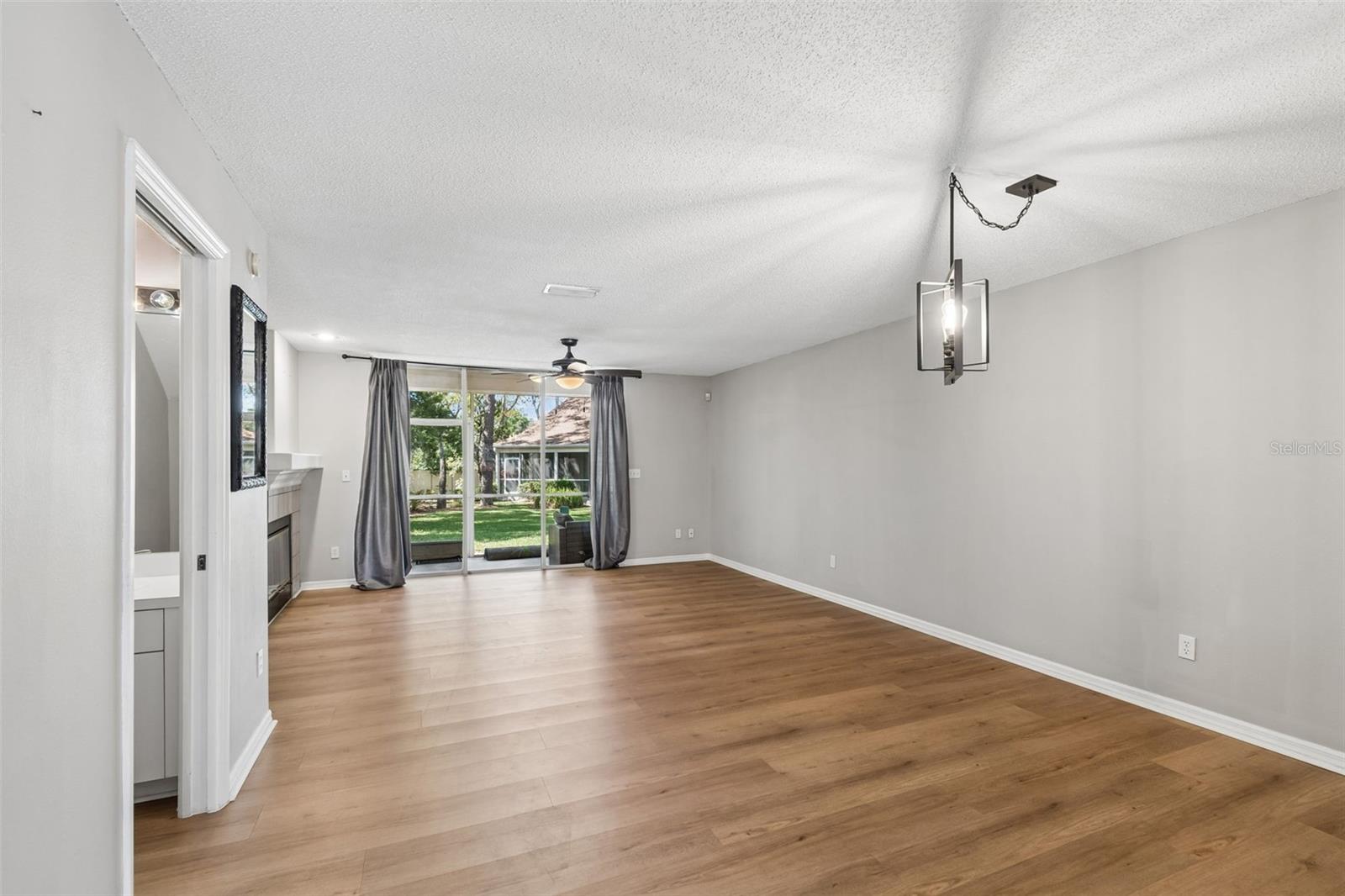 COURTYARDS 1 AT GLENEAGLES - Residential