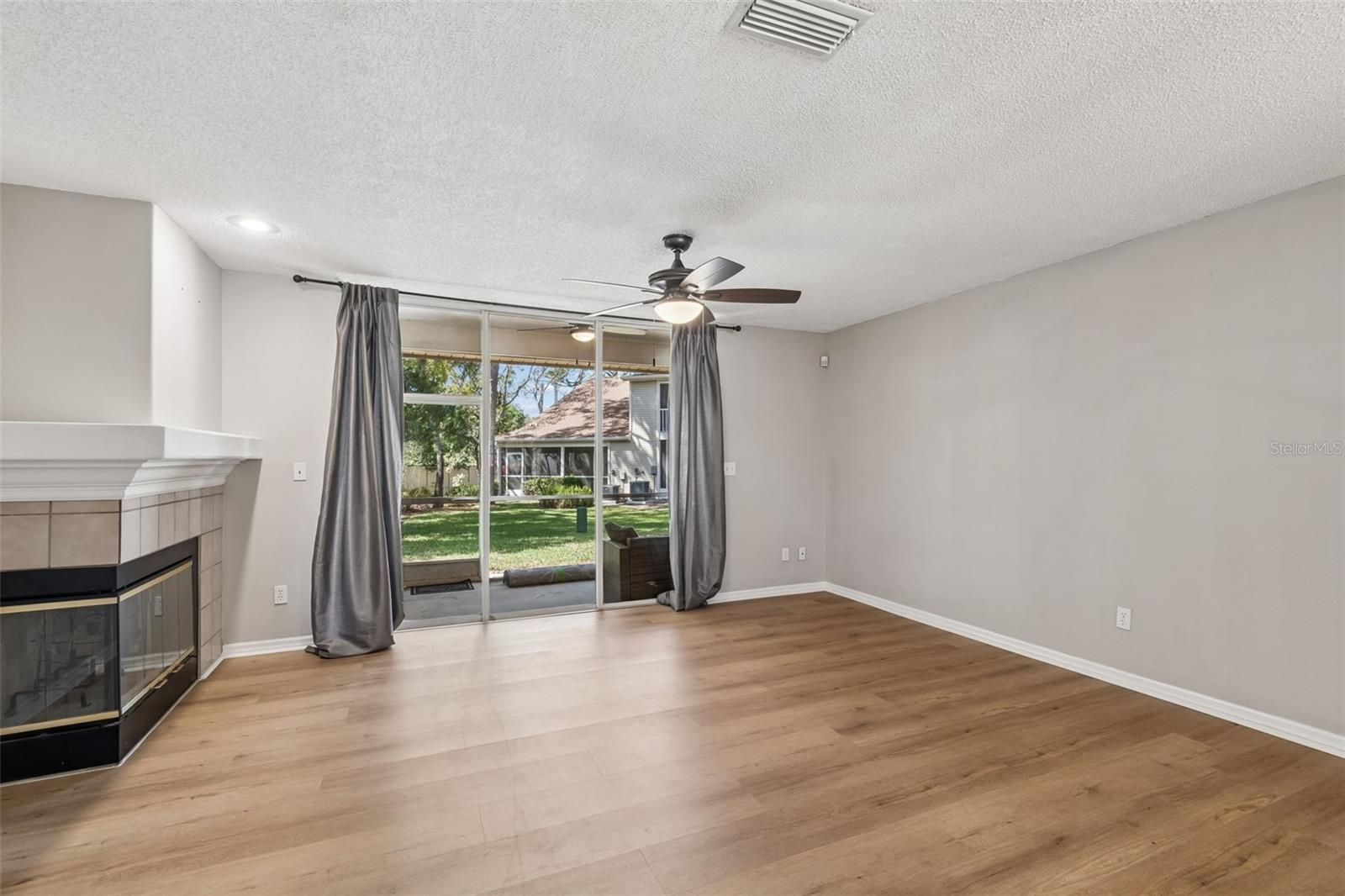 COURTYARDS 1 AT GLENEAGLES - Residential