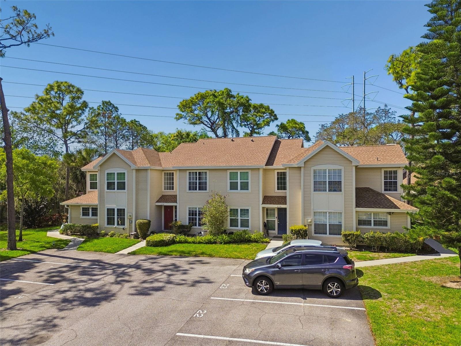 COURTYARDS 1 AT GLENEAGLES - Residential