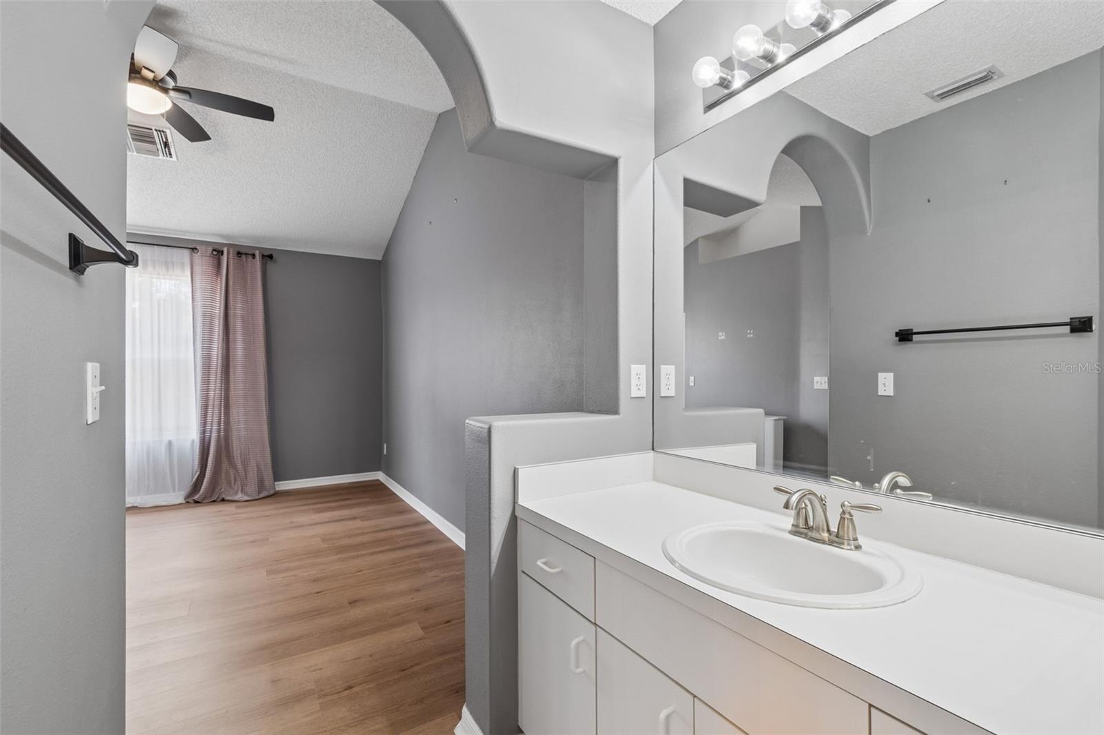 COURTYARDS 1 AT GLENEAGLES - Residential