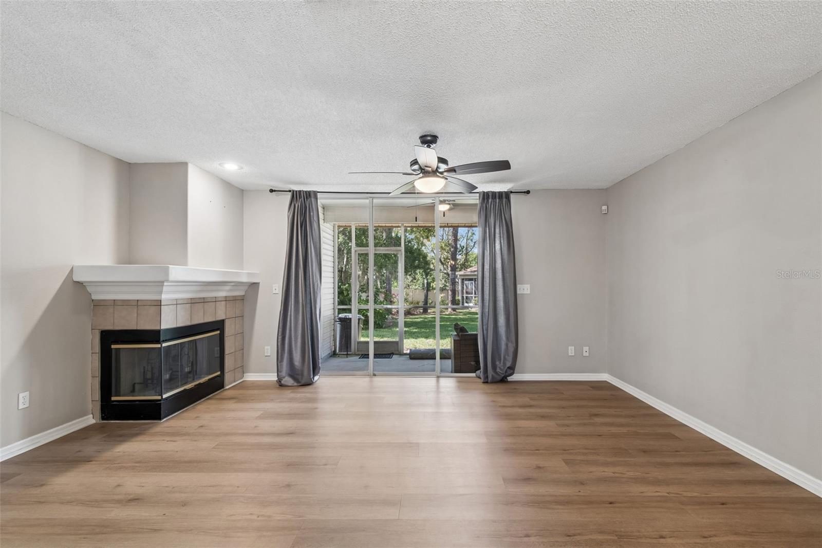 COURTYARDS 1 AT GLENEAGLES - Residential