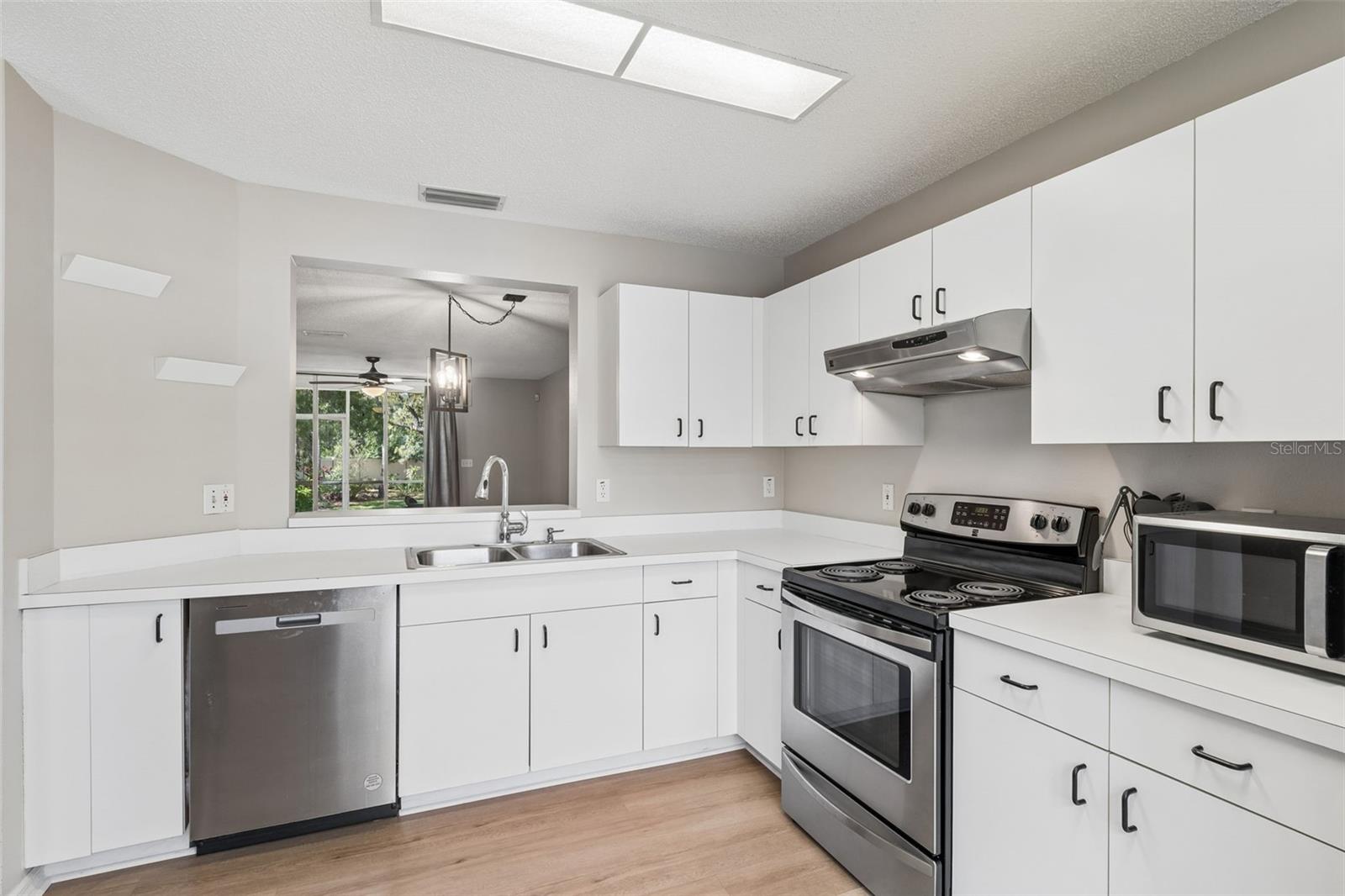 COURTYARDS 1 AT GLENEAGLES - Residential