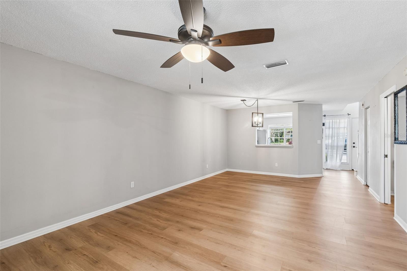 COURTYARDS 1 AT GLENEAGLES - Residential