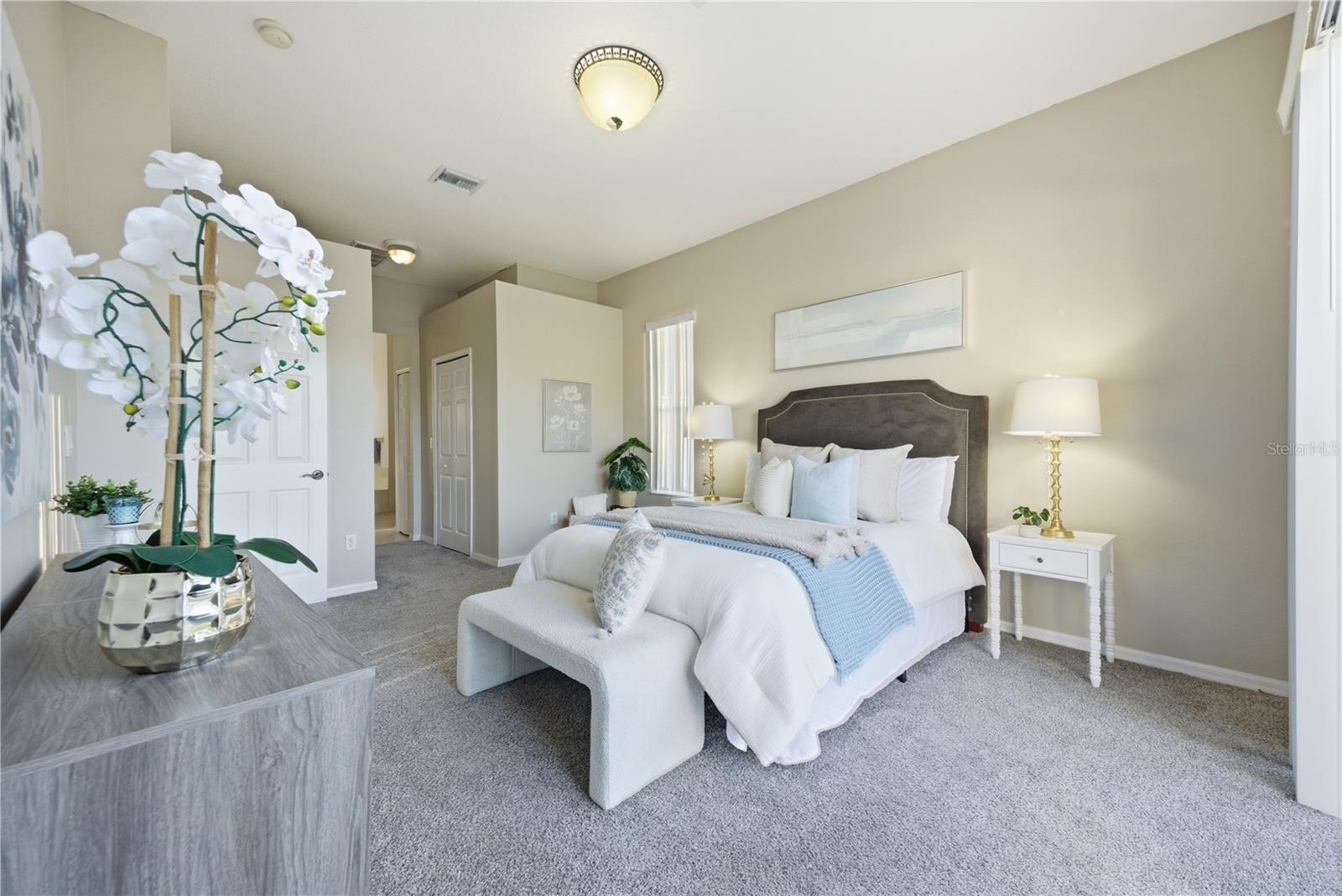 QUAIL WOODS - Residential