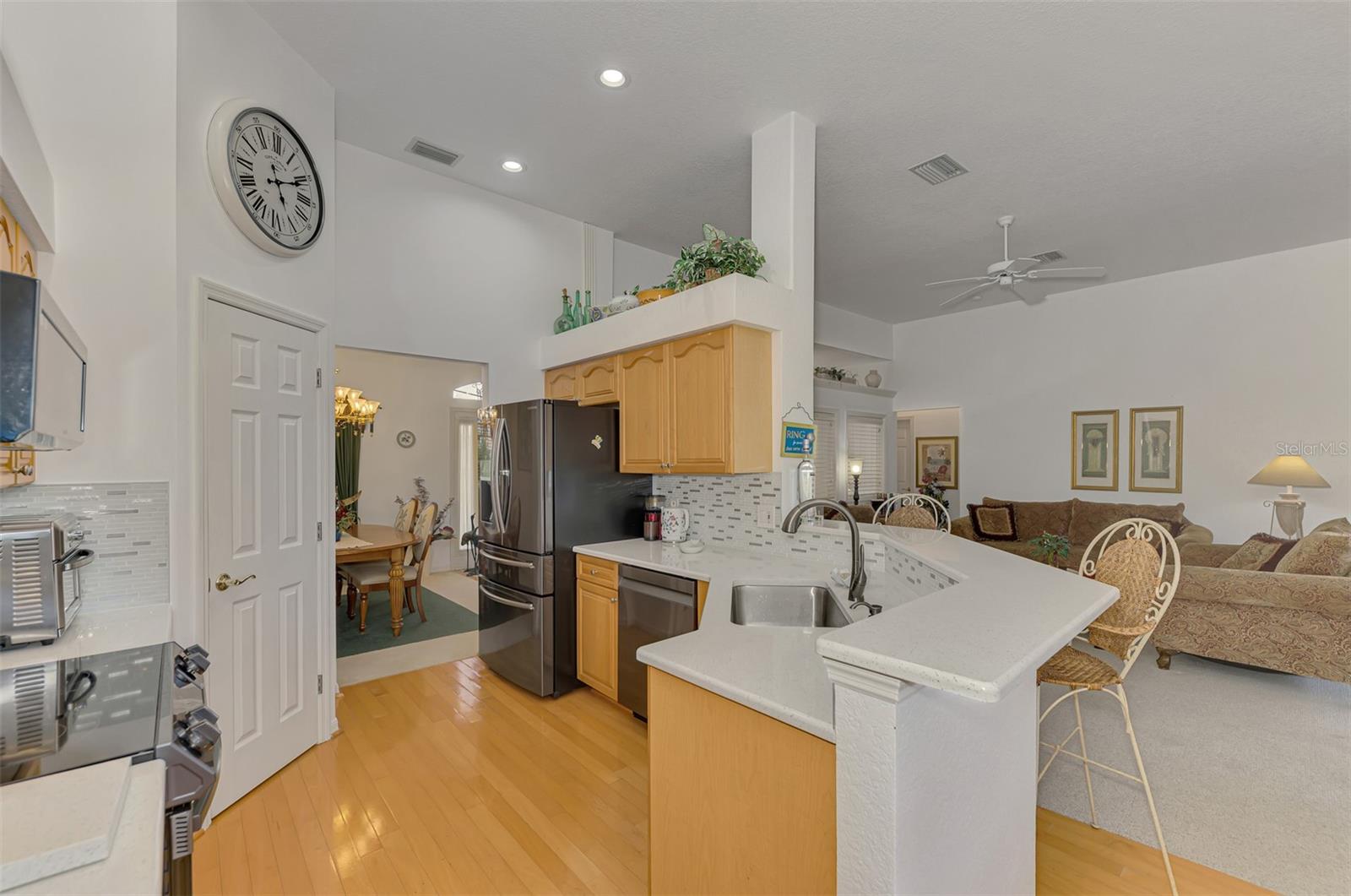 GULF VIEW ESTATES - Residential