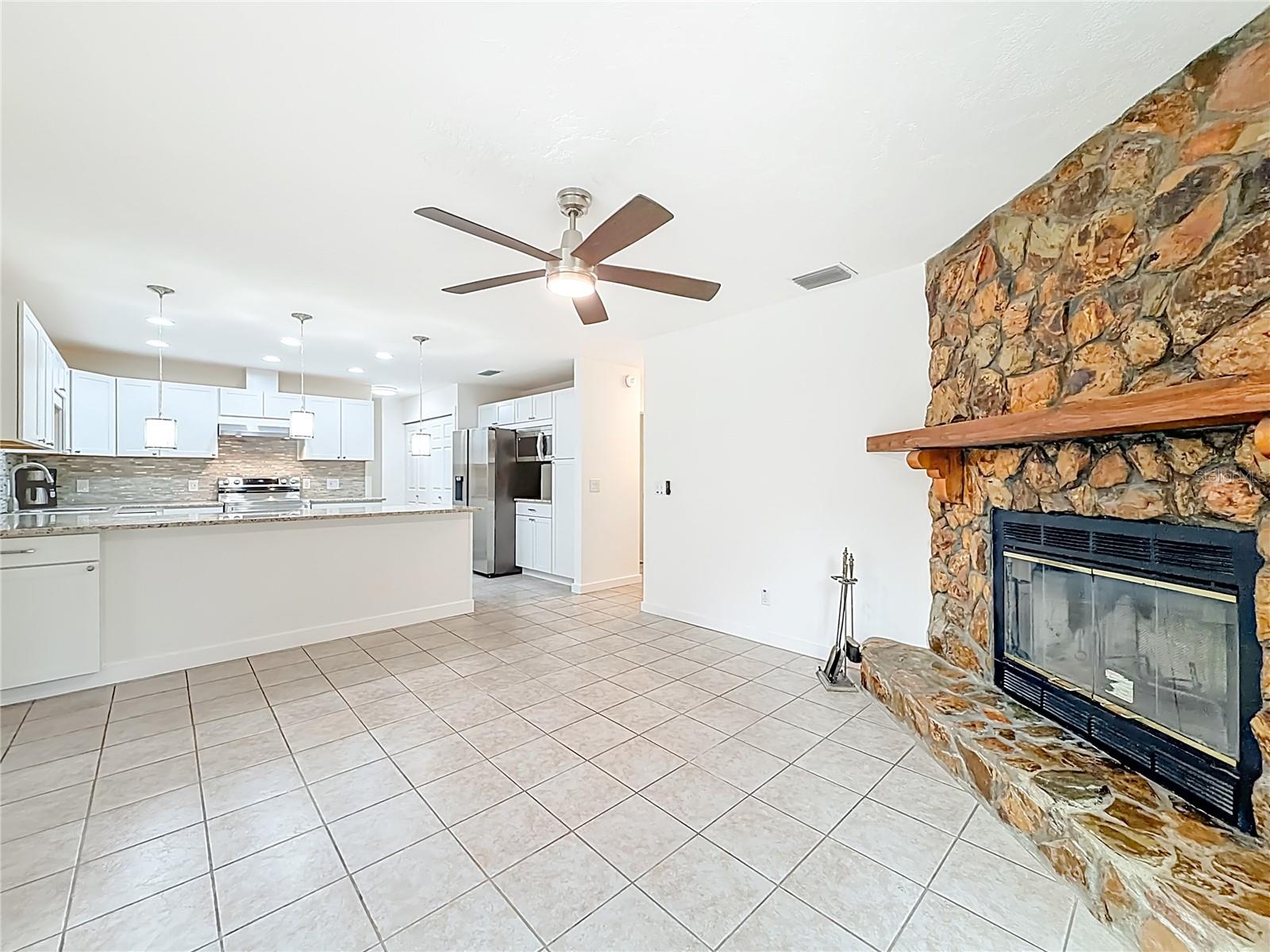 15211 SW 35TH AVENUE ROAD