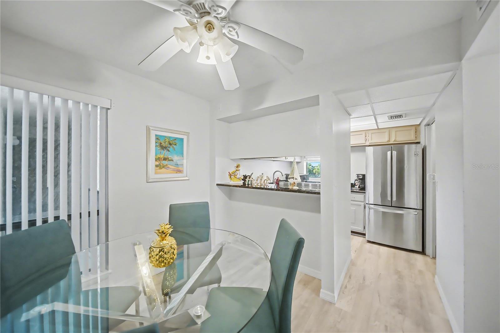 BAY OAKS - Residential