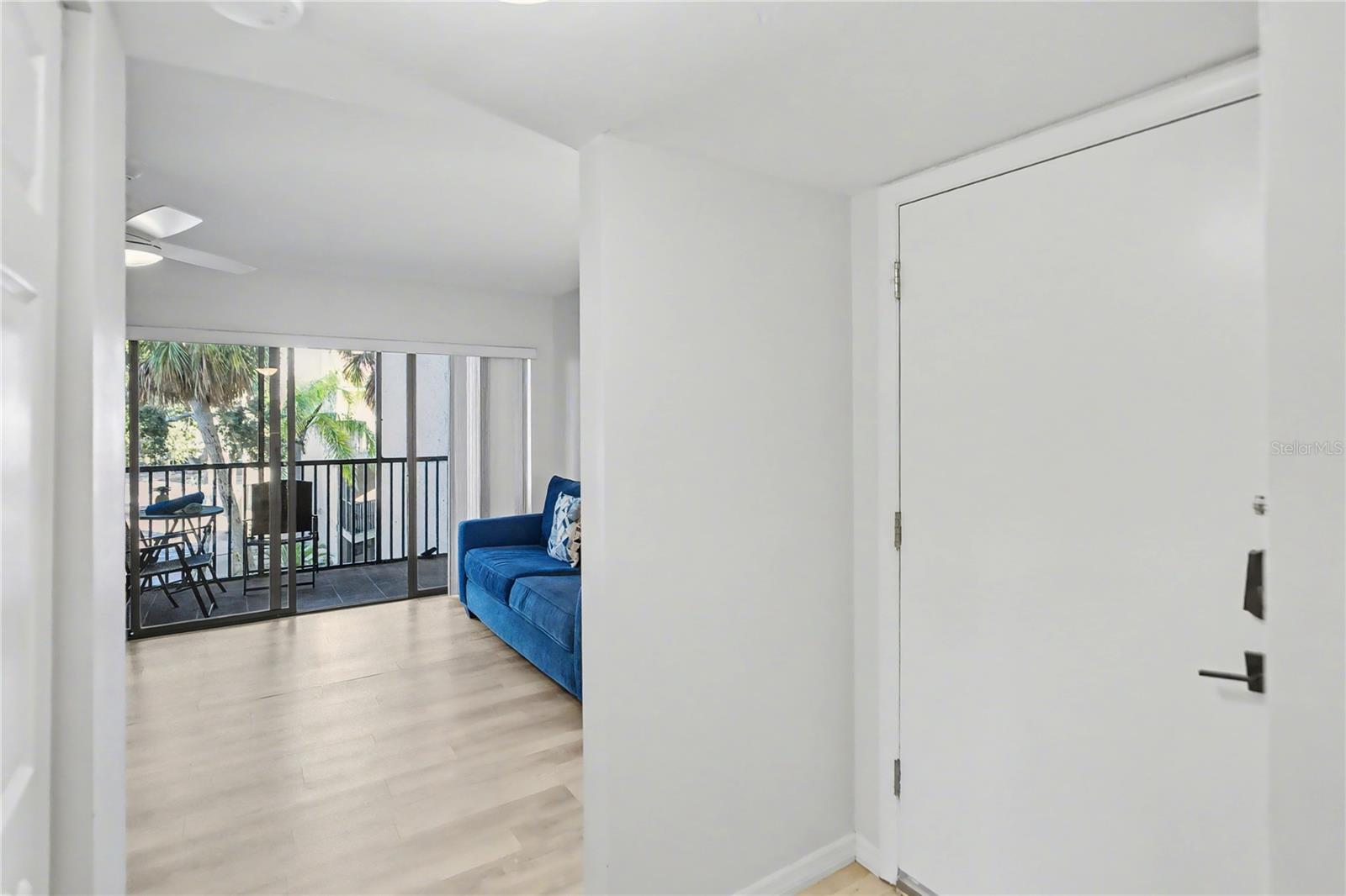 BAY OAKS - Residential