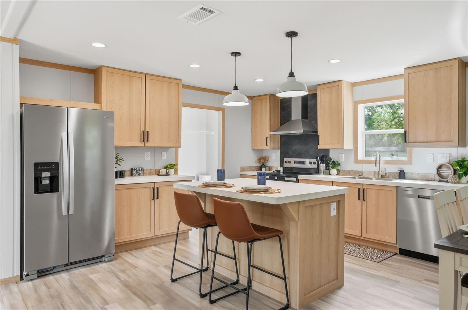 18104 NICHOLAS AVENUE