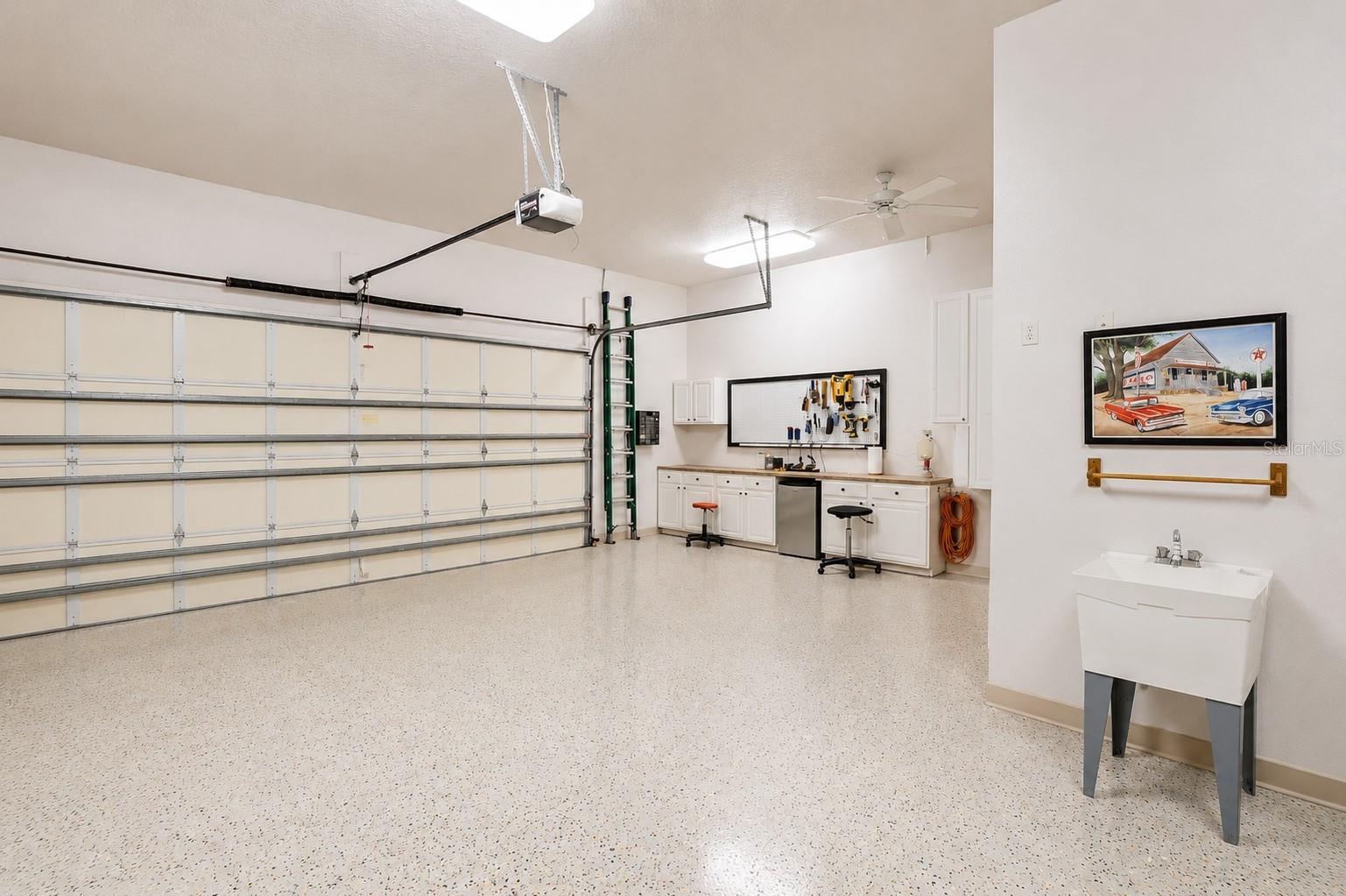 BAY LAKE RANCH UNIT 3 - Residential