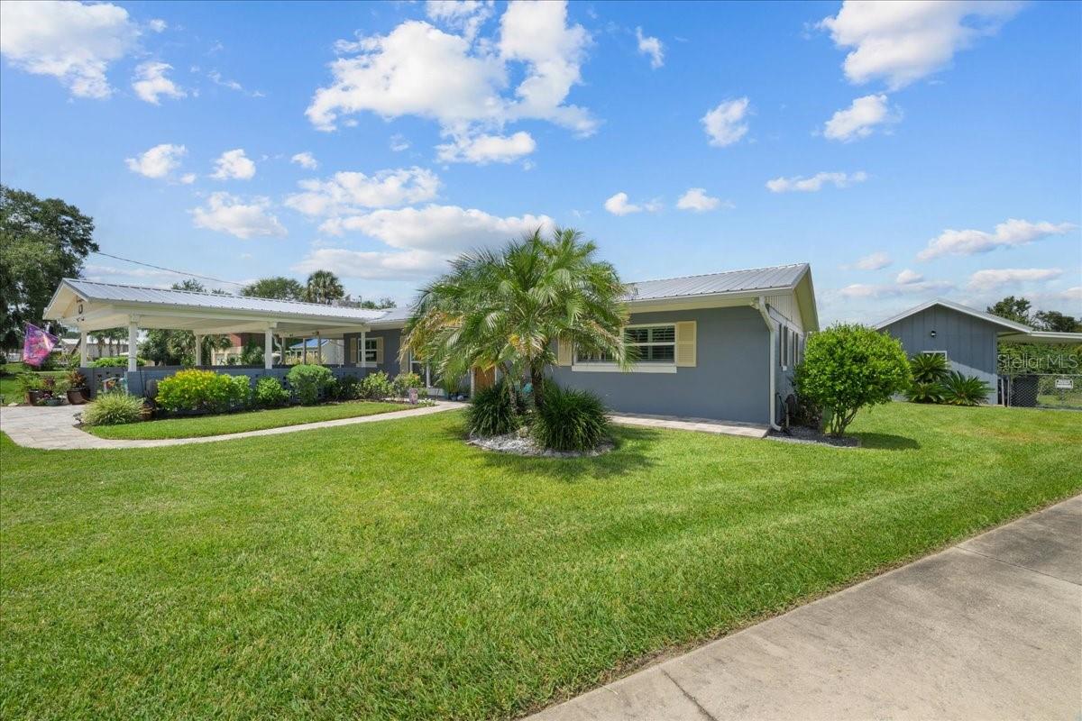 209 RIVER DRIVE