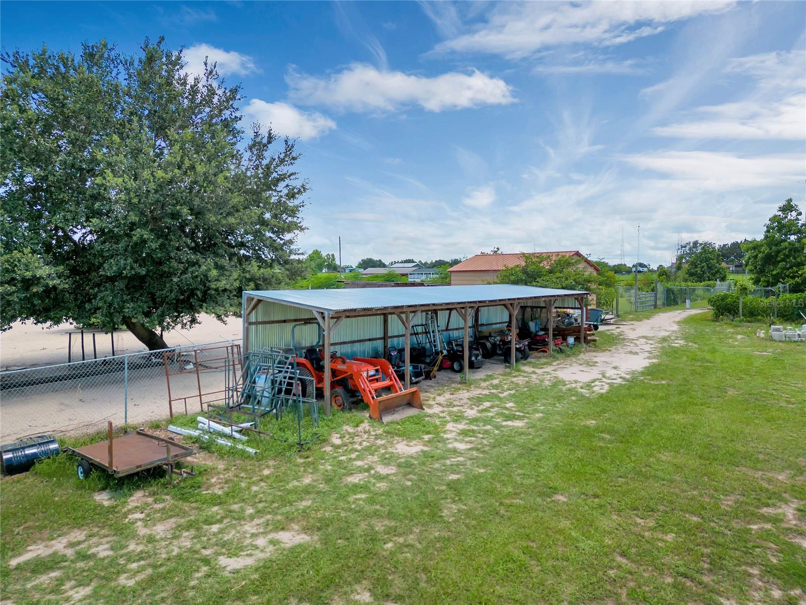 ACREAGE & UNREC - Land