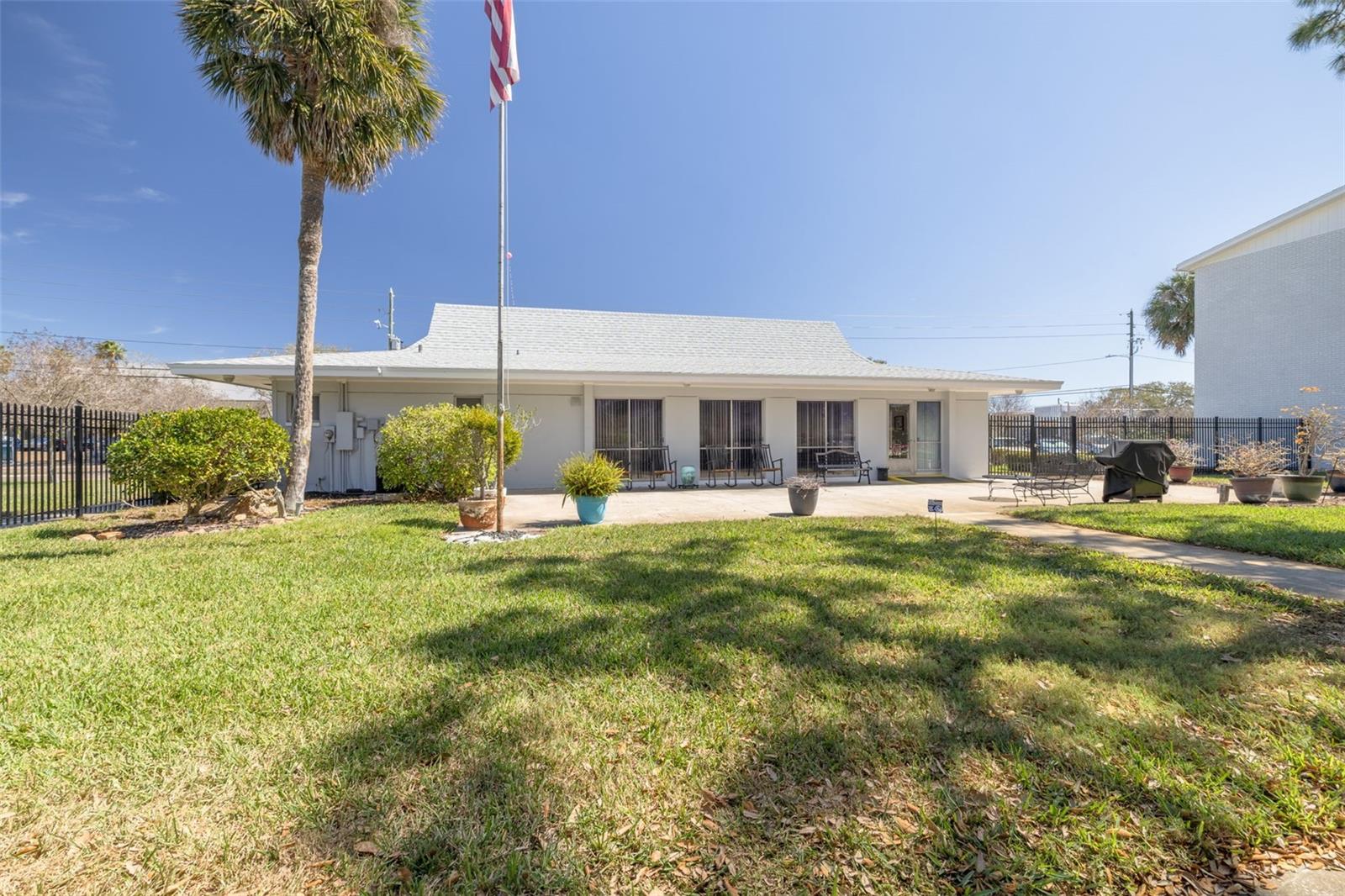 WINSTON GATEWAY ASSOC INC CONDO - Residential