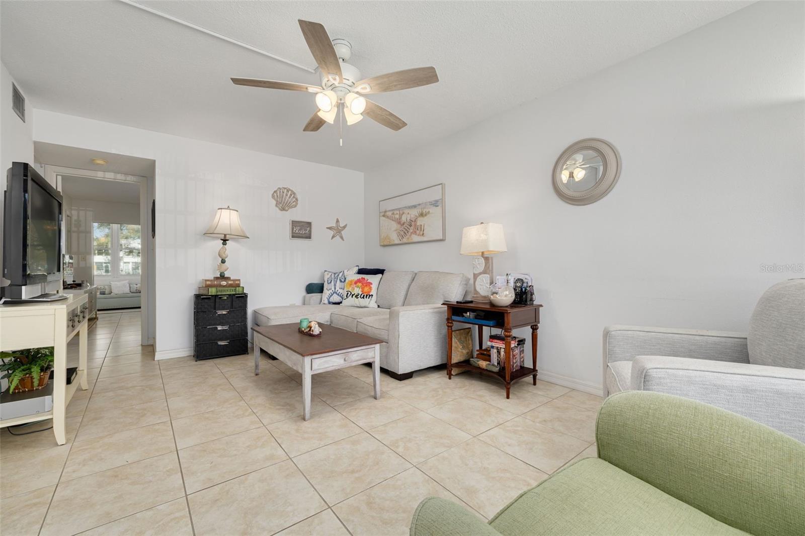 WINSTON GATEWAY ASSOC INC CONDO - Residential