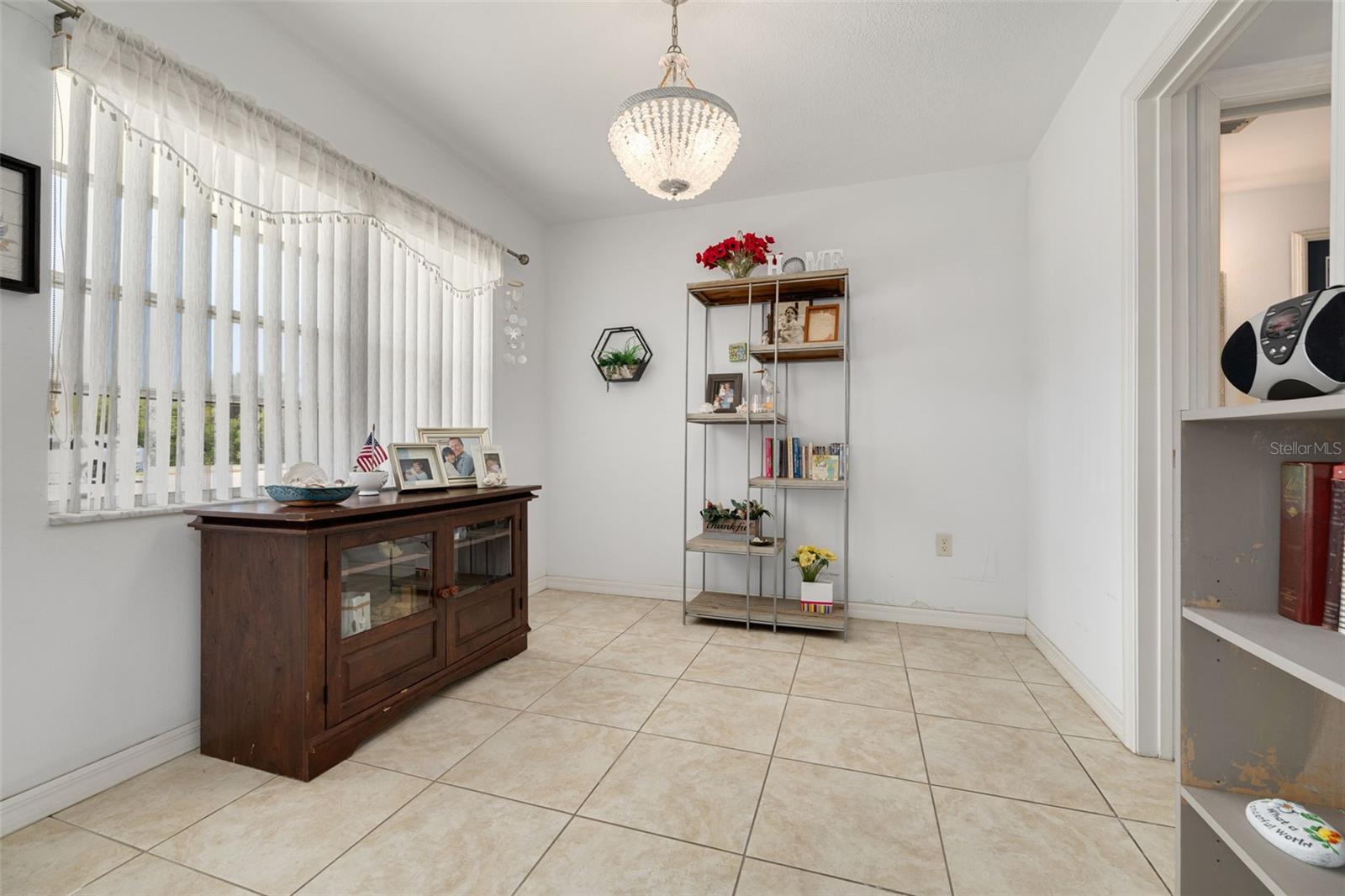 WINSTON GATEWAY ASSOC INC CONDO - Residential